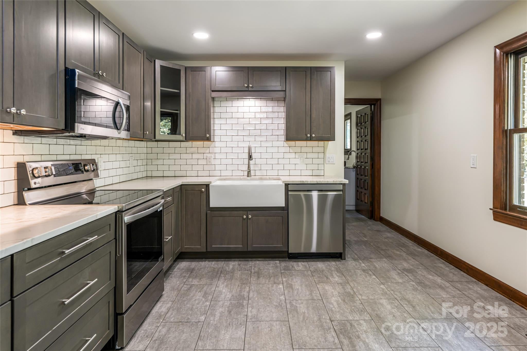 Leicester, North Carolina, 28748, United States, 4 Bedrooms Bedrooms, ,3 BathroomsBathrooms,Residential,Active,1927647