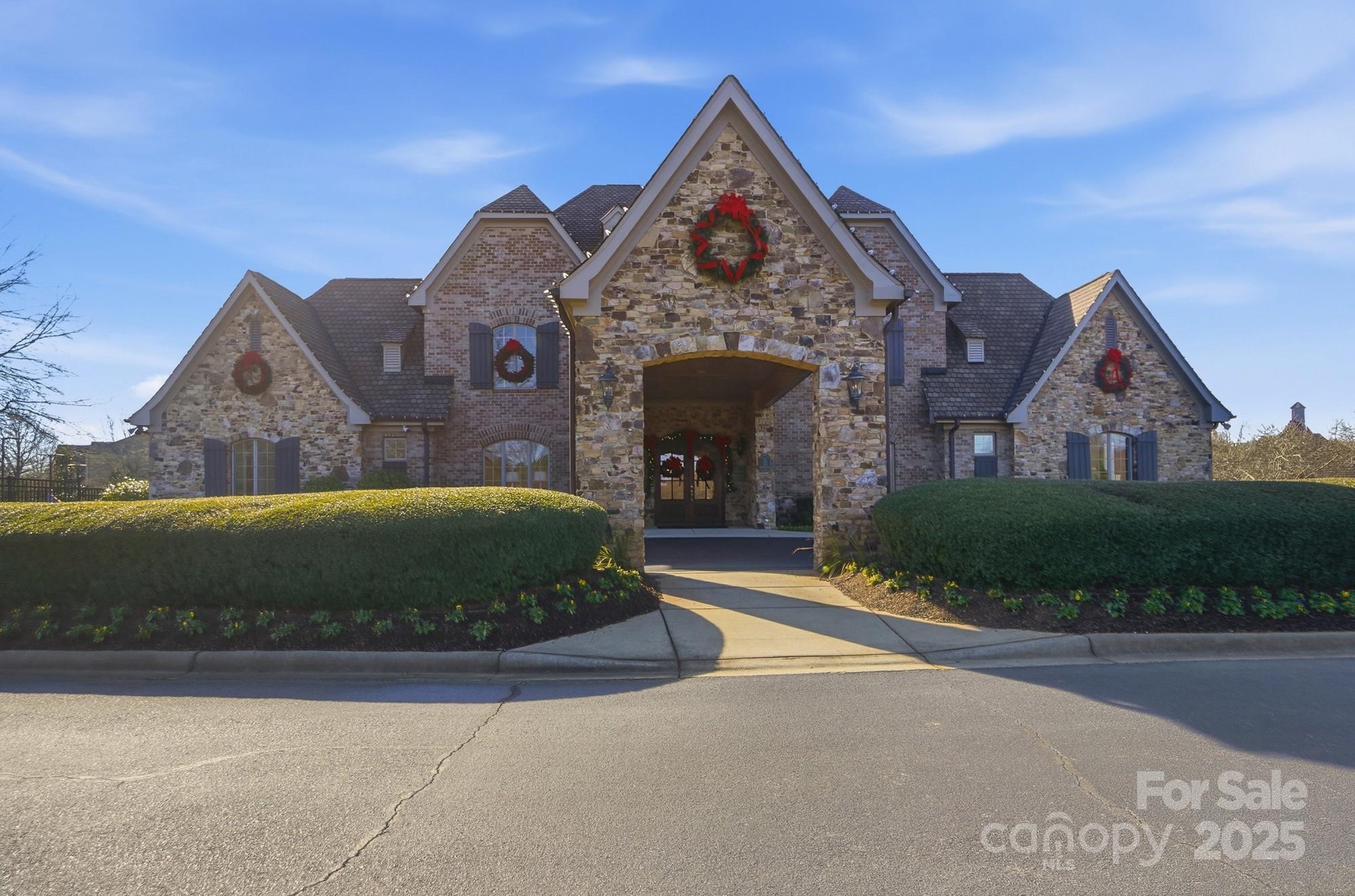 Waxhaw, North Carolina, 28173, United States, 5 Bedrooms Bedrooms, ,4 BathroomsBathrooms,Residential,Active,2007279