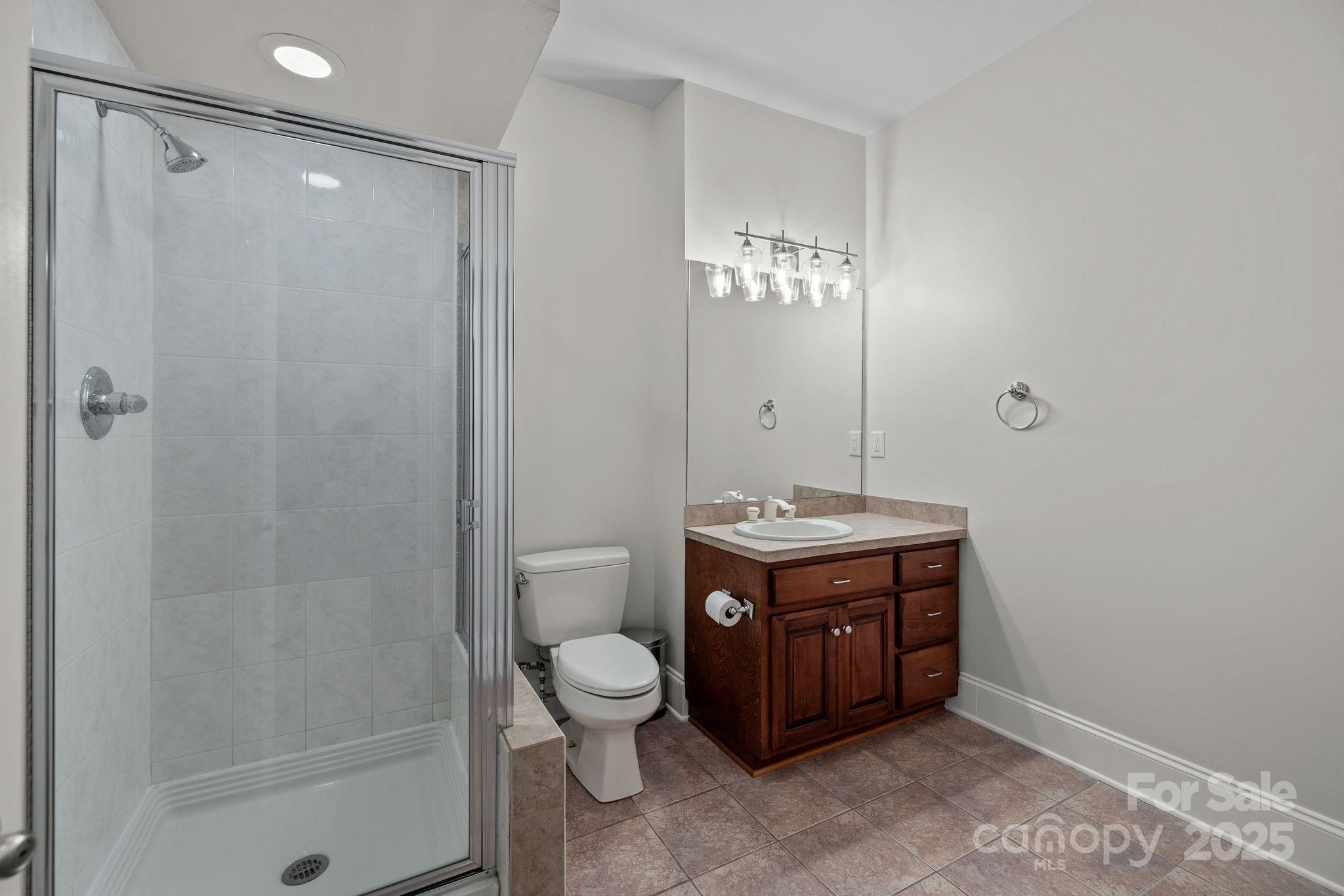 Waxhaw, North Carolina, 28173, United States, 4 Bedrooms Bedrooms, ,5 BathroomsBathrooms,Residential,Active,1986889