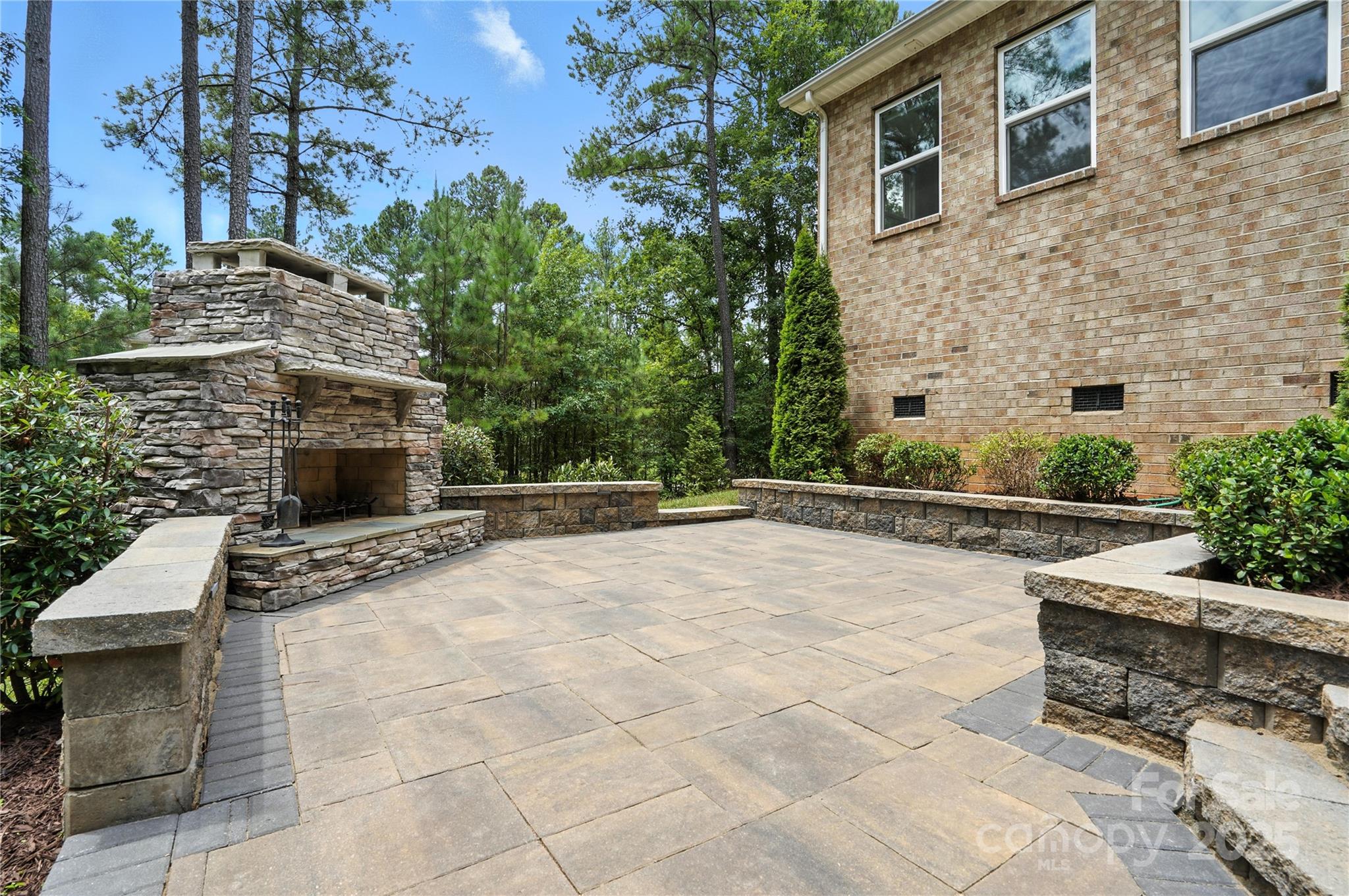 Huntersville, North Carolina, 28078, United States, 4 Bedrooms Bedrooms, ,4 BathroomsBathrooms,Residential,Active,1914595