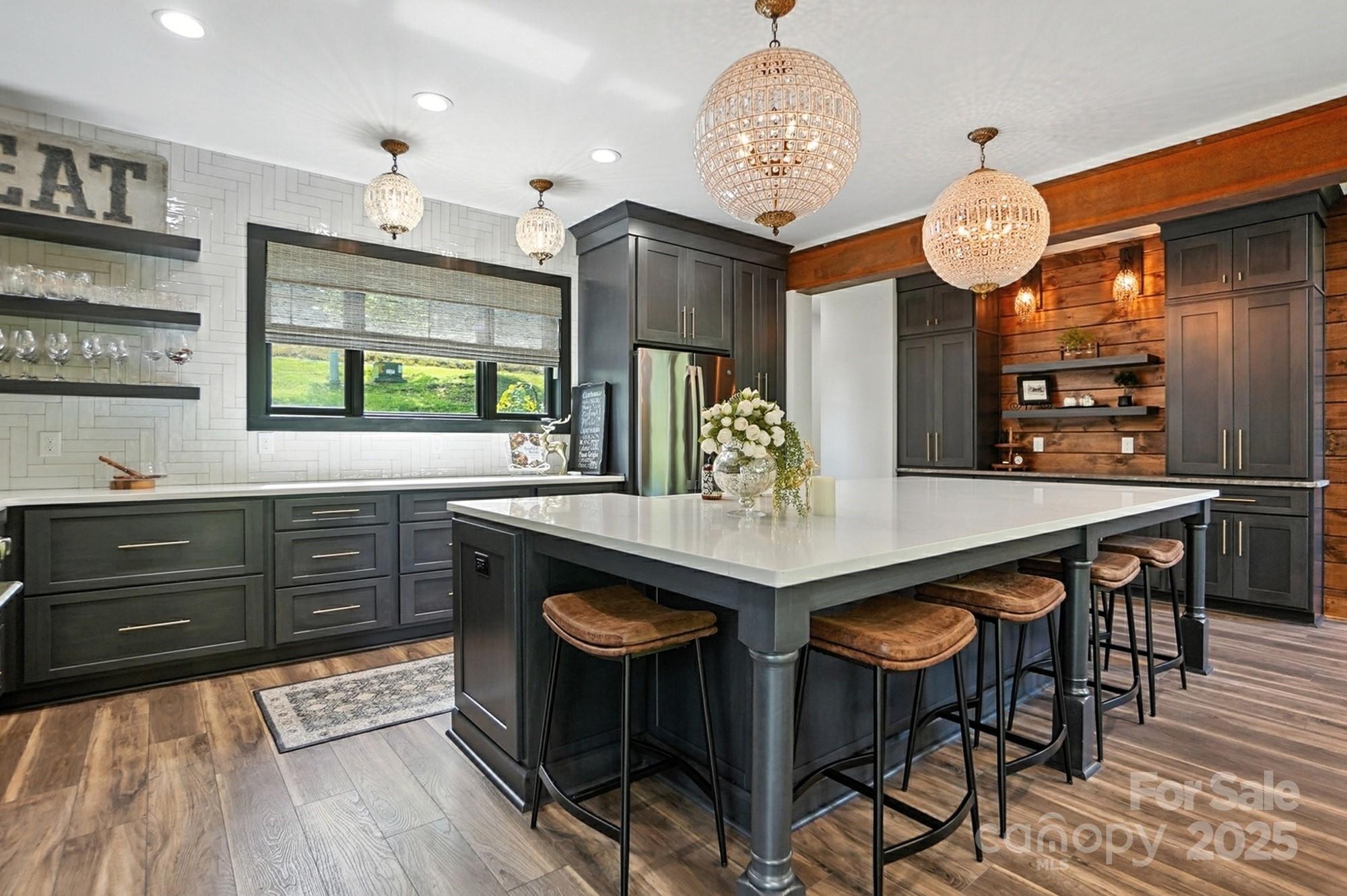 Lansing, North Carolina, 28643, United States, 3 Bedrooms Bedrooms, ,5 BathroomsBathrooms,Residential,Active,1959552