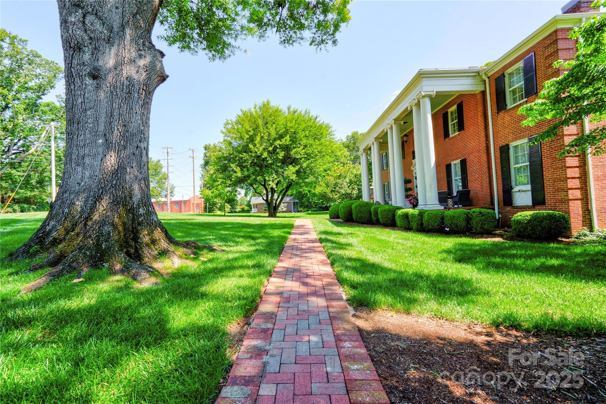 Kings Mountain, North Carolina, 28086, United States, 5 Bedrooms Bedrooms, ,6 BathroomsBathrooms,Residential,Active,1888967