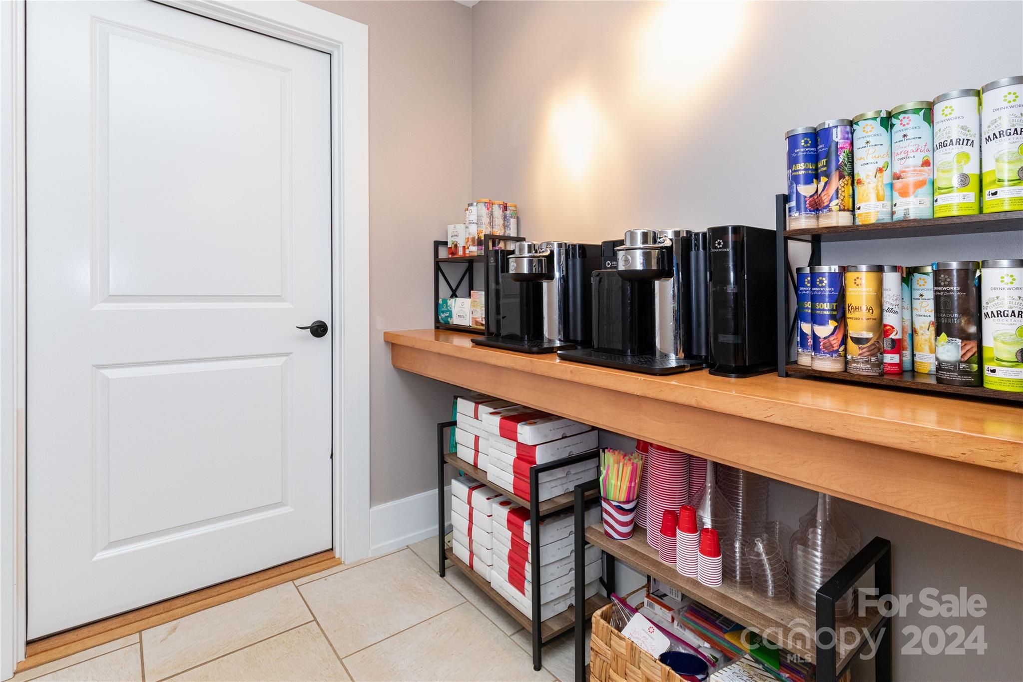 Fletcher, North Carolina, 28732, United States, 5 Bedrooms Bedrooms, ,5 BathroomsBathrooms,Residential,Active,1732440