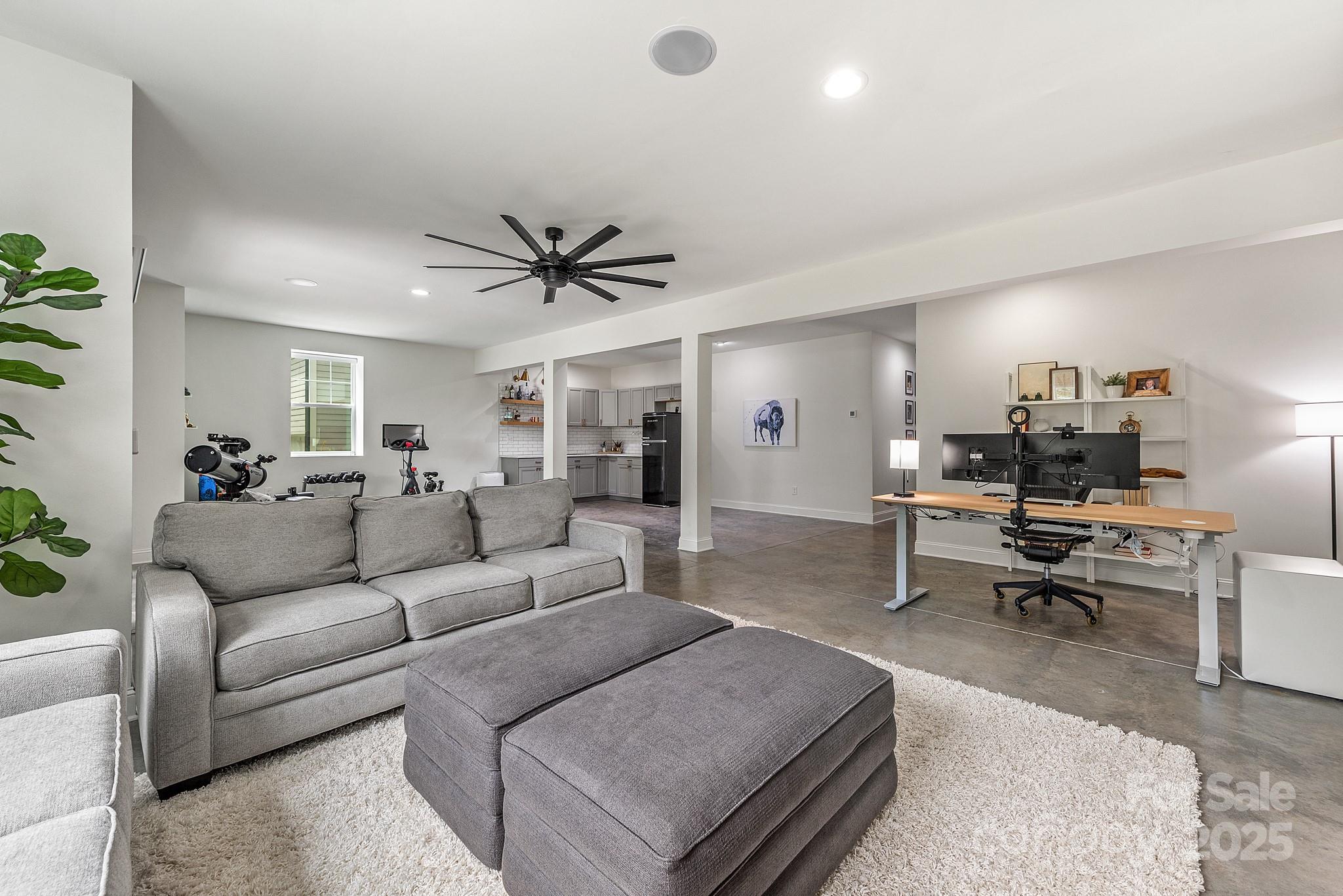 Belmont, North Carolina, 28012, United States, 4 Bedrooms Bedrooms, ,4 BathroomsBathrooms,Residential,Active,1927670