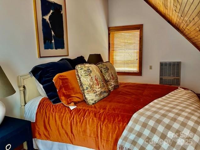 Robbinsville, North Carolina, 28771, United States, 6 Bedrooms Bedrooms, ,4 BathroomsBathrooms,Residential,Active,1755253