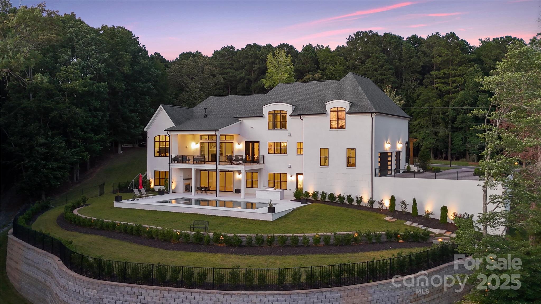 Charlotte, North Carolina, 28278, United States, ,6 BathroomsBathrooms,Residential,Active,1769360