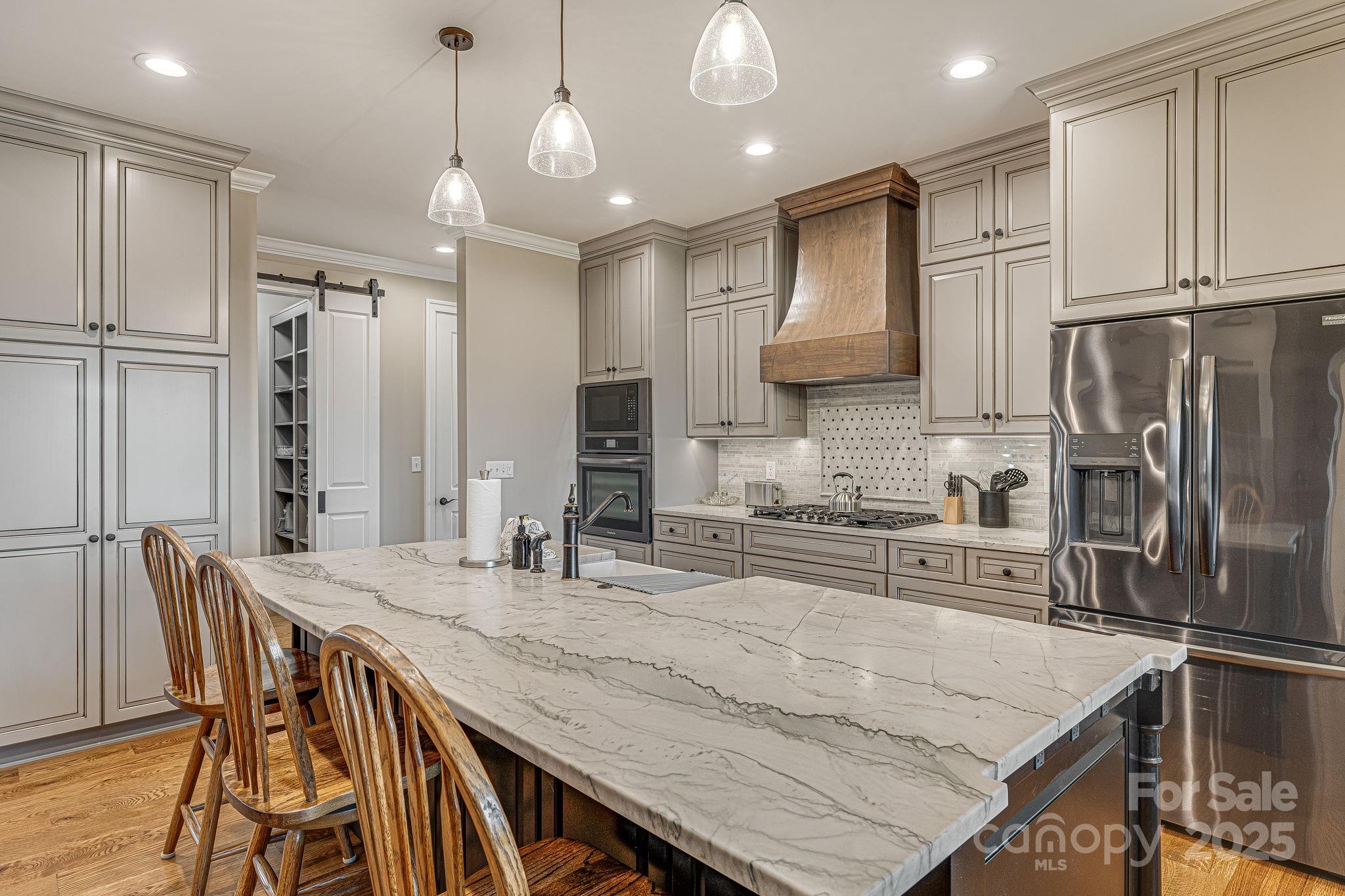 Mars Hill, North Carolina, 28754, United States, ,5 BathroomsBathrooms,Residential,Active,1770134