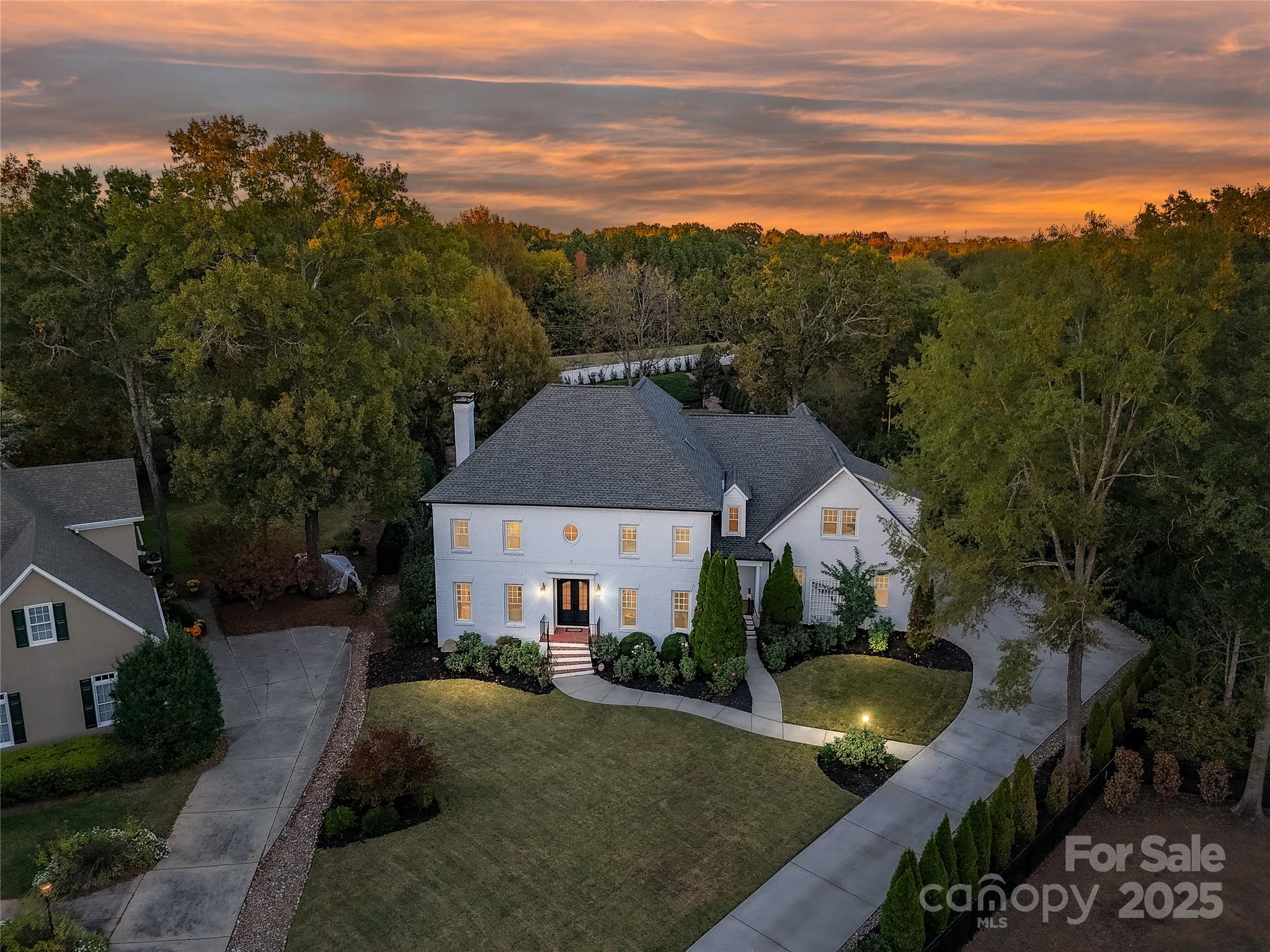 Charlotte, North Carolina, 28277, United States, 6 Bedrooms Bedrooms, ,5 BathroomsBathrooms,Residential,Active,1992626