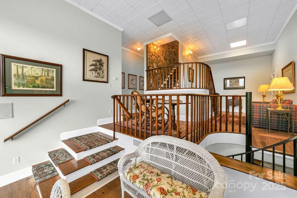 Brevard, North Carolina, 28712, United States, 4 Bedrooms Bedrooms, ,5 BathroomsBathrooms,Residential,Active,1997889