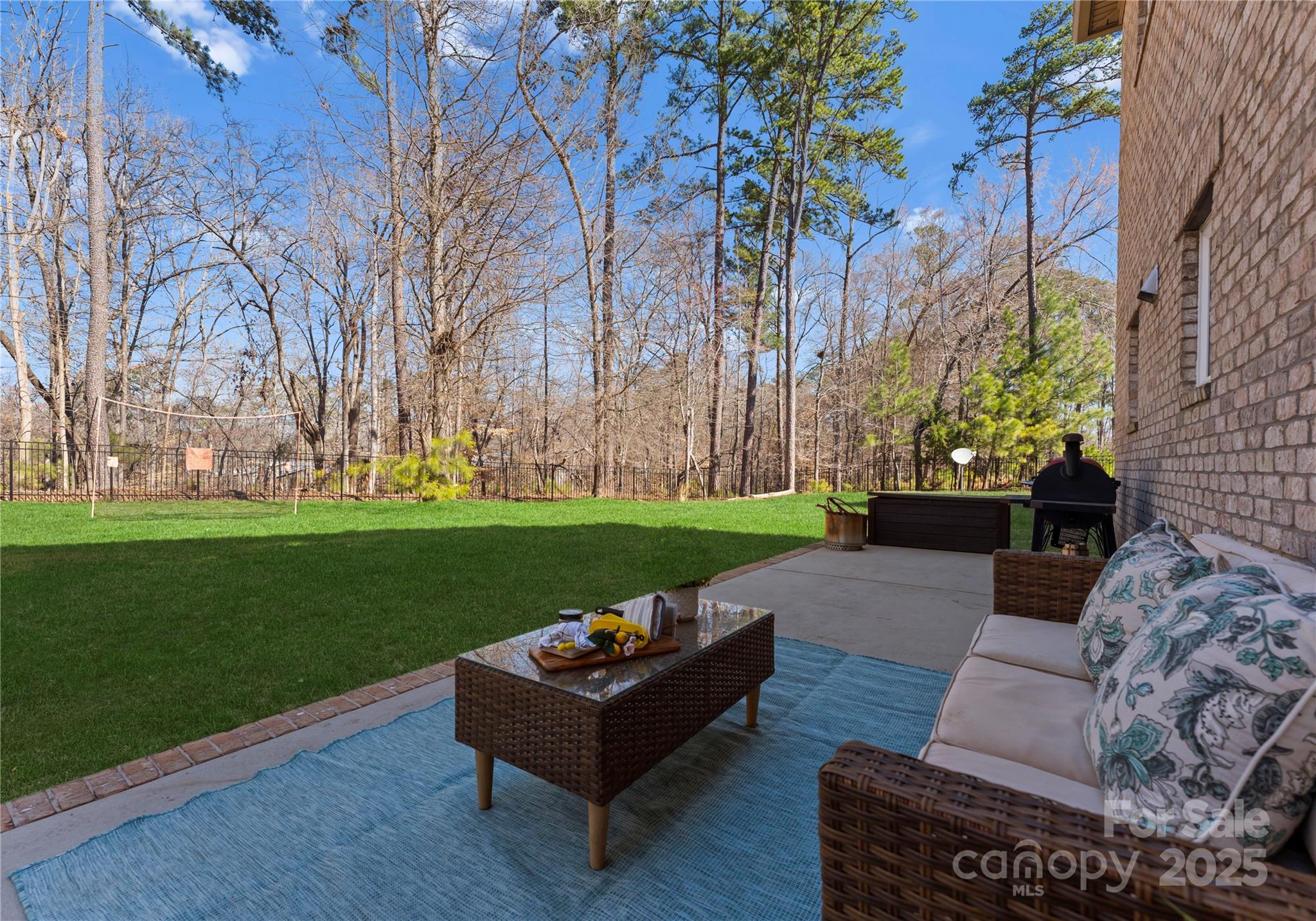 Charlotte, North Carolina, 28278, United States, 5 Bedrooms Bedrooms, ,5 BathroomsBathrooms,Residential,Active,1748232