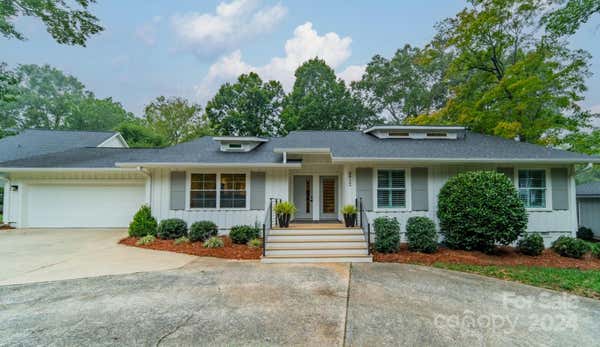 4912 CROOKED OAK LN, CHARLOTTE, NC 28226 - Image 1