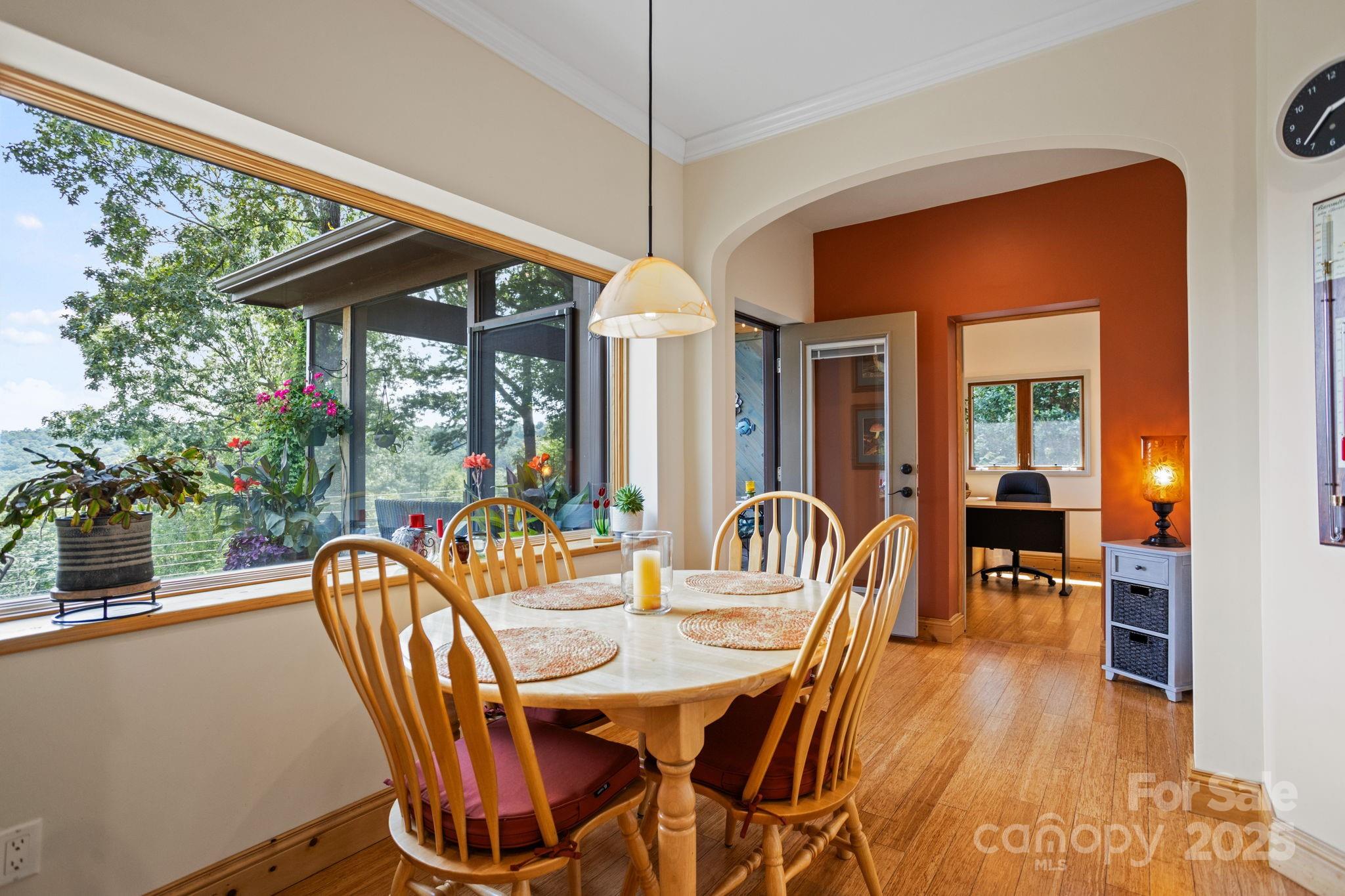 Flat Rock, North Carolina, 28731, United States, 3 Bedrooms Bedrooms, ,4 BathroomsBathrooms,Residential,Active,1936630
