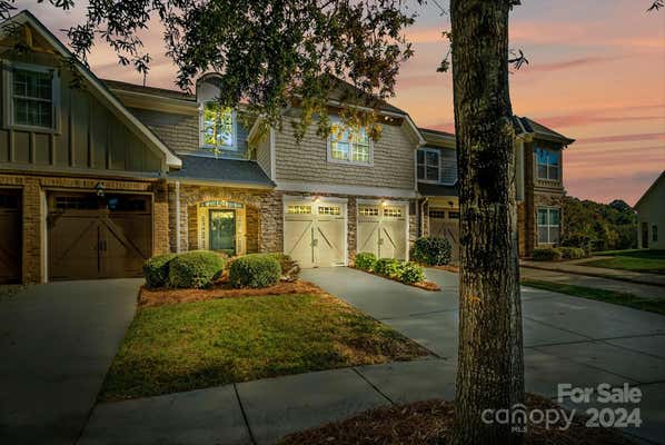 8428 LOXTON CIR, CHARLOTTE, NC 28214 - Image 1