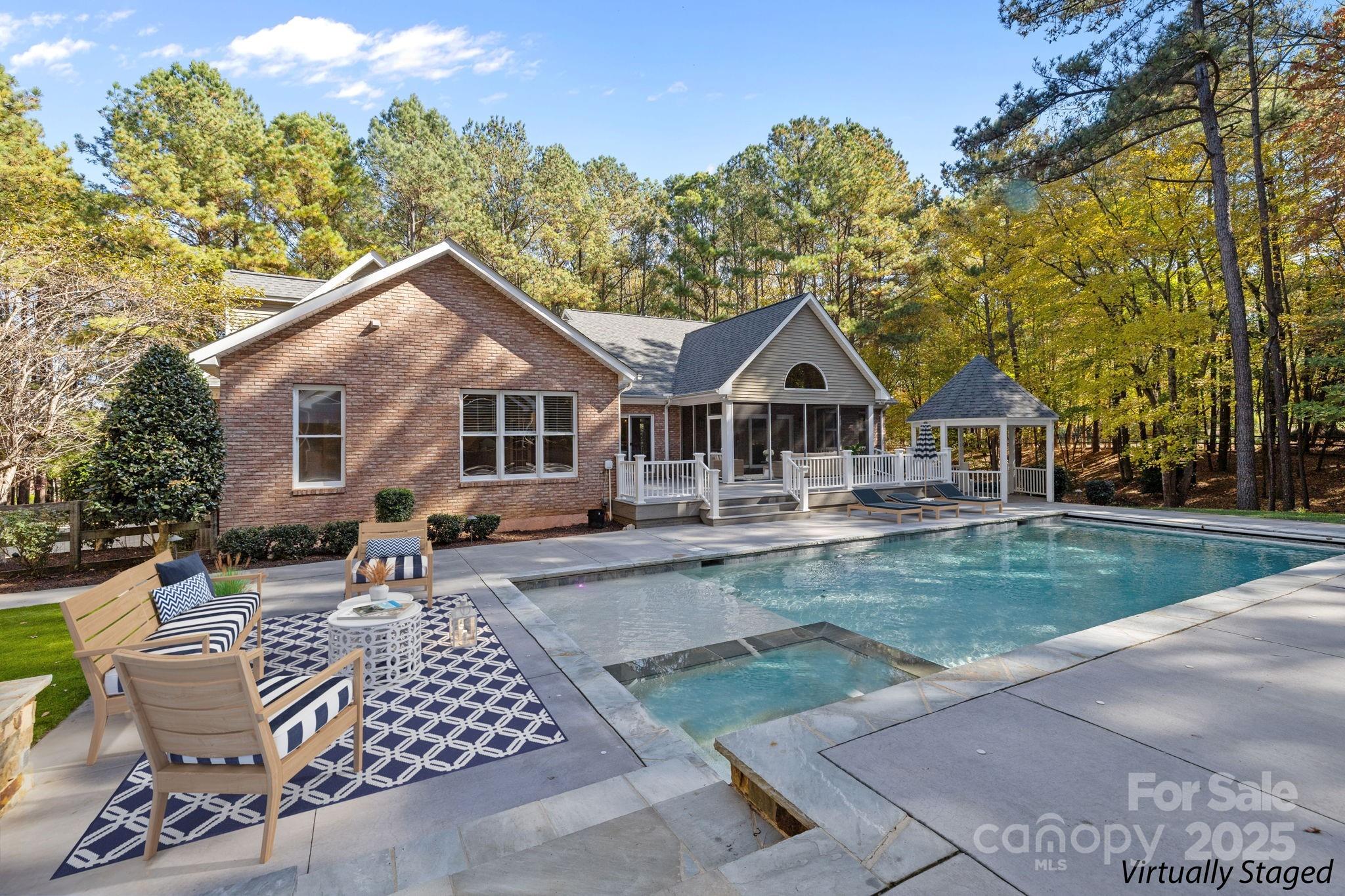 Waxhaw, North Carolina, 28173, United States, 4 Bedrooms Bedrooms, ,5 BathroomsBathrooms,Residential,Active,1986889