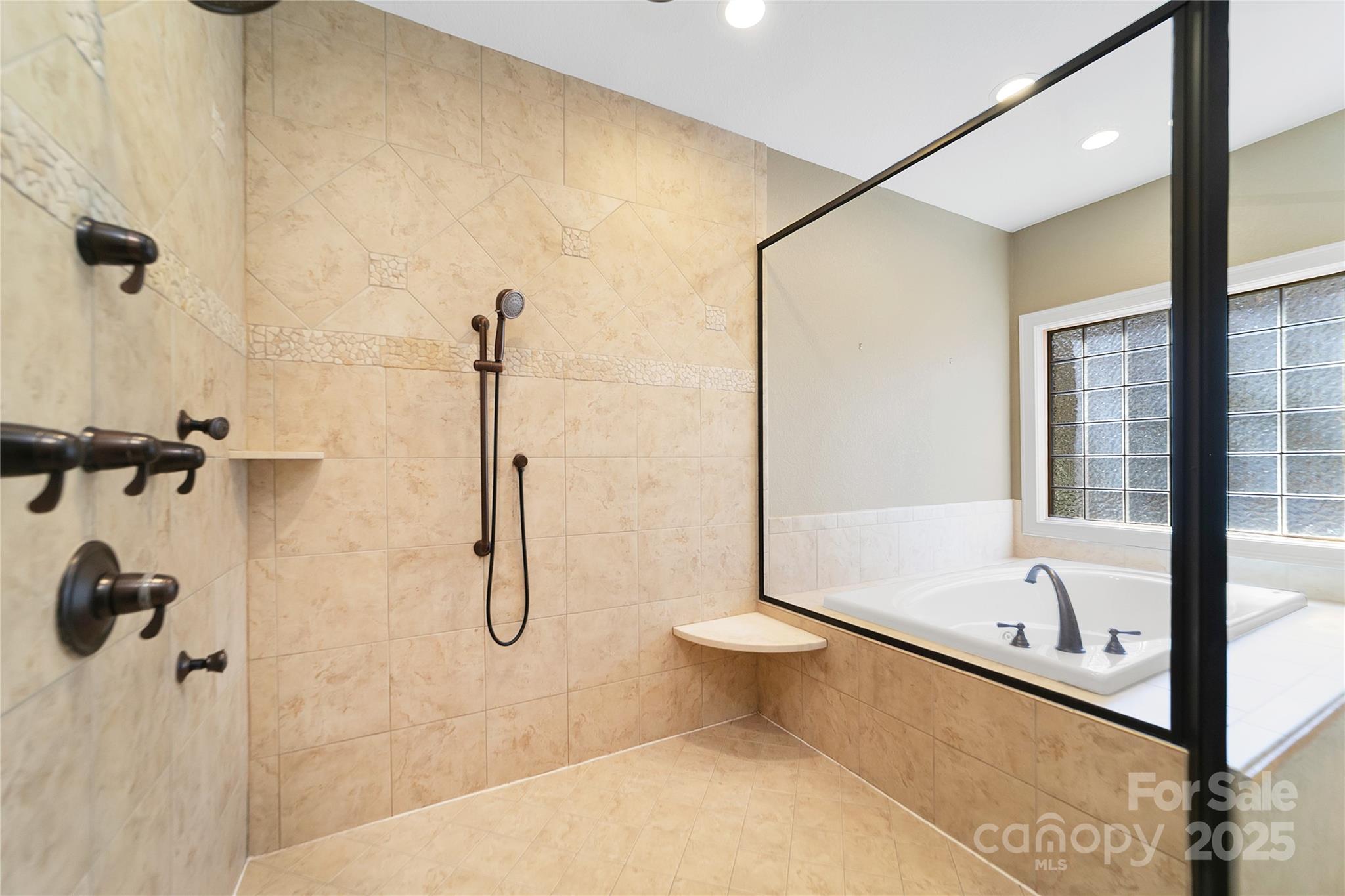 Brevard, North Carolina, 28712, United States, 4 Bedrooms Bedrooms, ,4 BathroomsBathrooms,Residential,Active,2006978