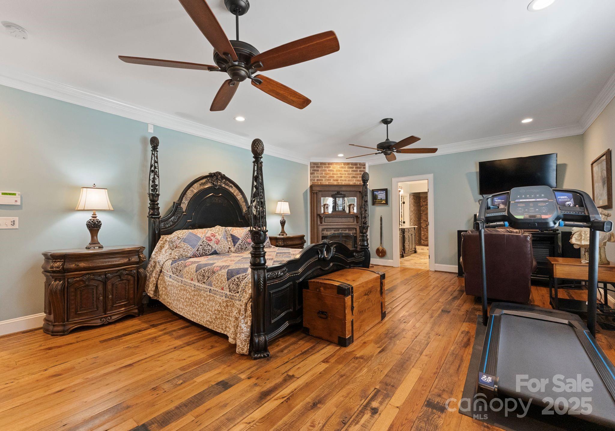 Iron Station, North Carolina, 28080, United States, 4 Bedrooms Bedrooms, ,5 BathroomsBathrooms,Residential,Active,1933906