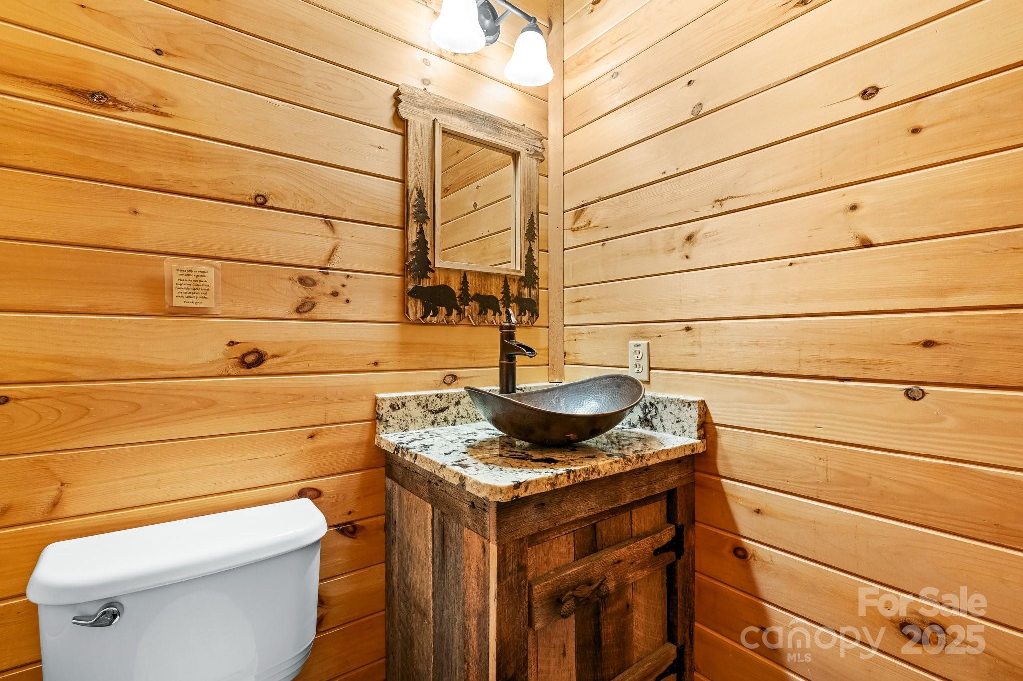 Marion, North Carolina, 28752, United States, 7 Bedrooms Bedrooms, ,5 BathroomsBathrooms,Residential,Active,1953022