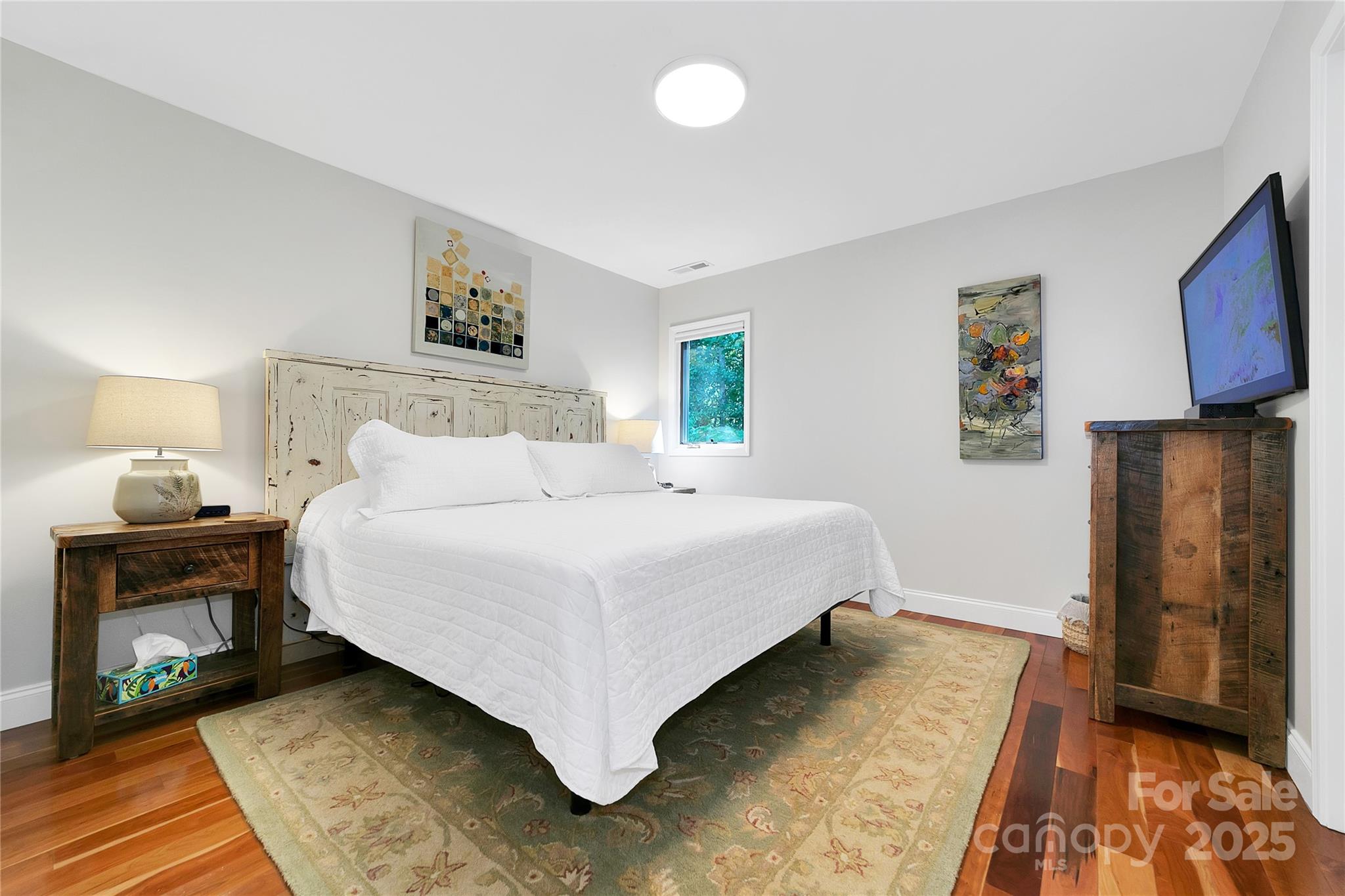 Brevard, North Carolina, 28712, United States, 4 Bedrooms Bedrooms, ,5 BathroomsBathrooms,Residential,Active,1953267