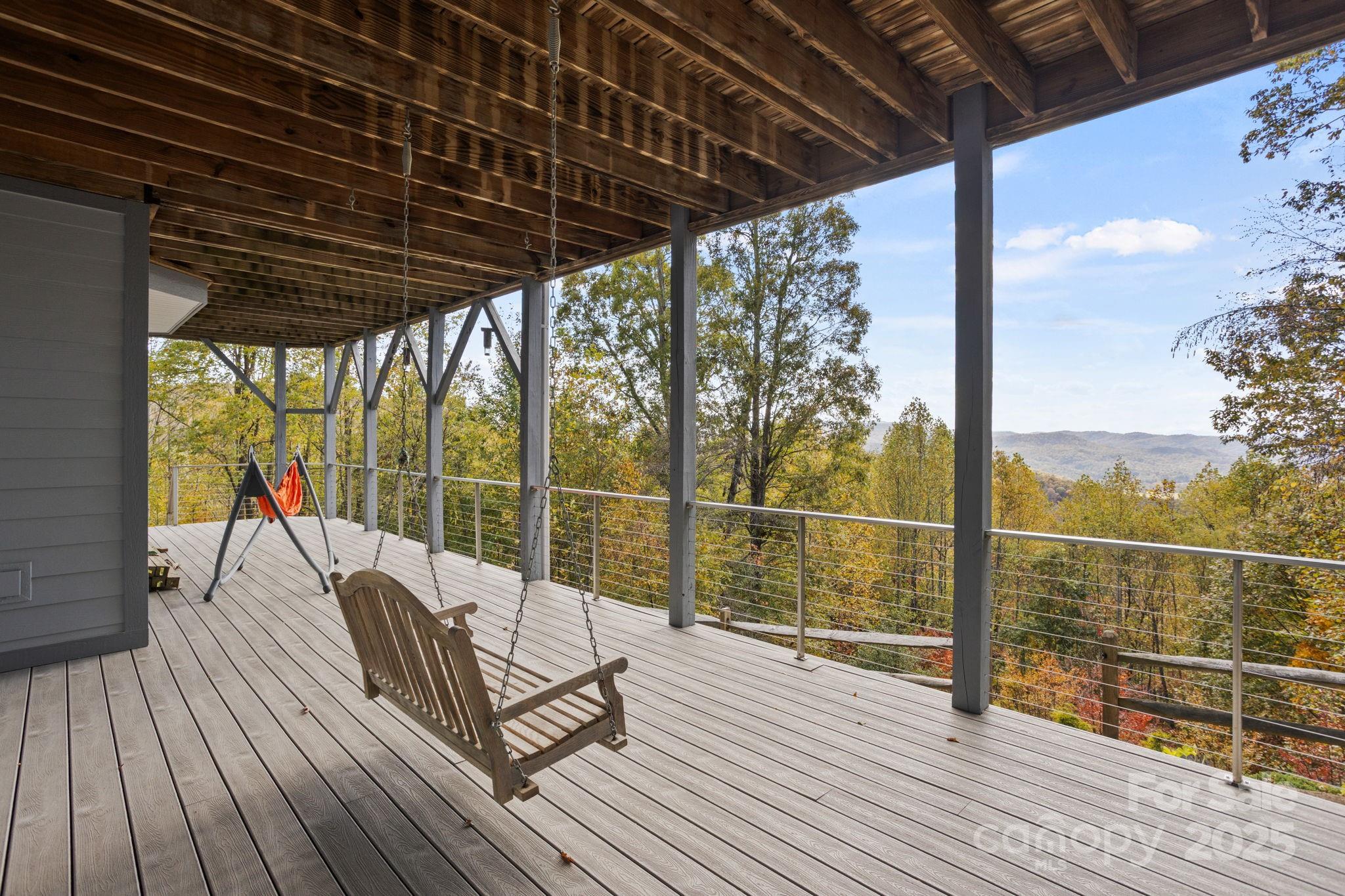 Hendersonville, North Carolina, 28739, United States, 3 Bedrooms Bedrooms, ,4 BathroomsBathrooms,Residential,Active,1973289