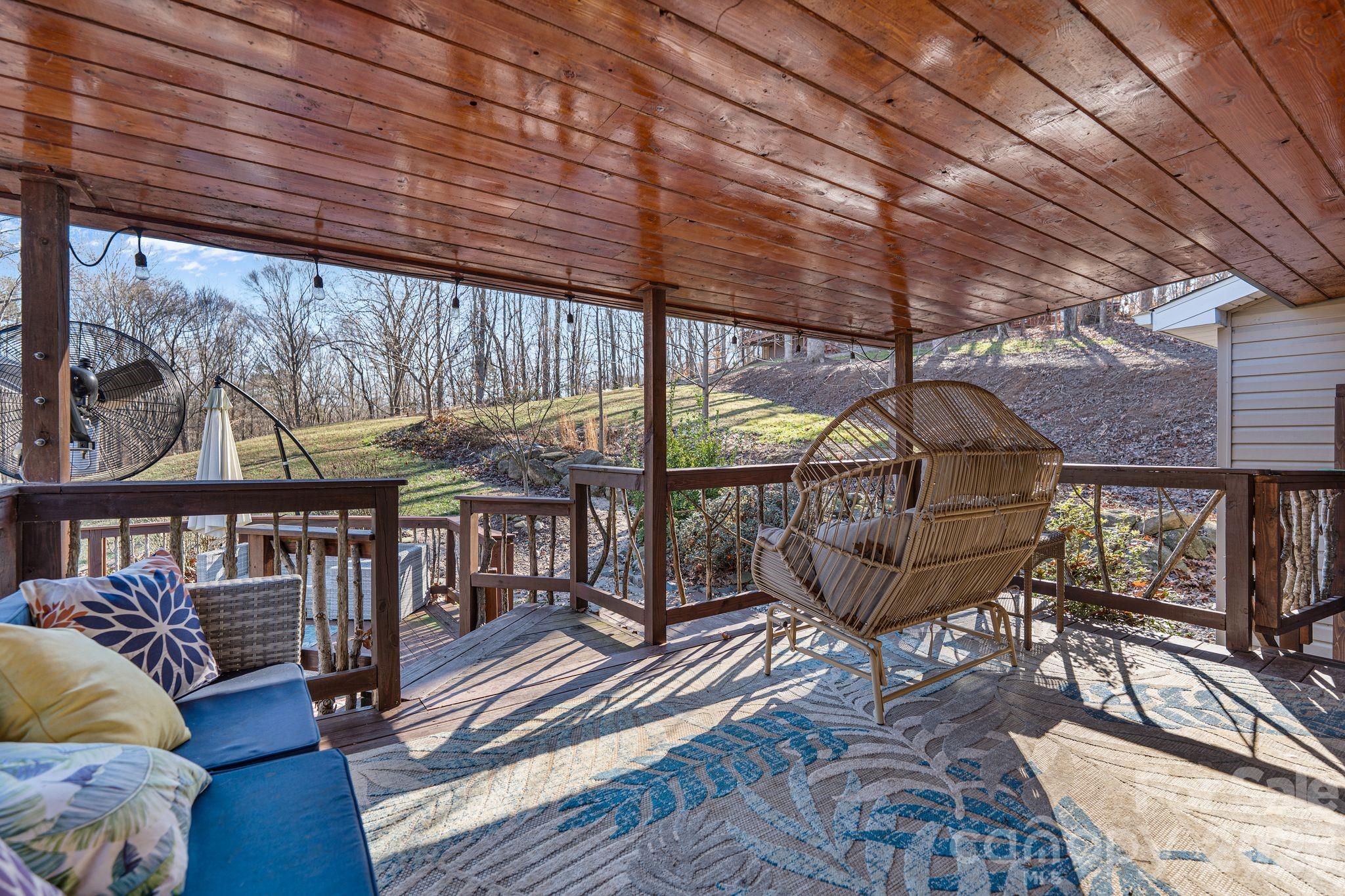 Davidson, North Carolina, 28036, United States, 5 Bedrooms Bedrooms, ,4 BathroomsBathrooms,Residential,Active,2011189