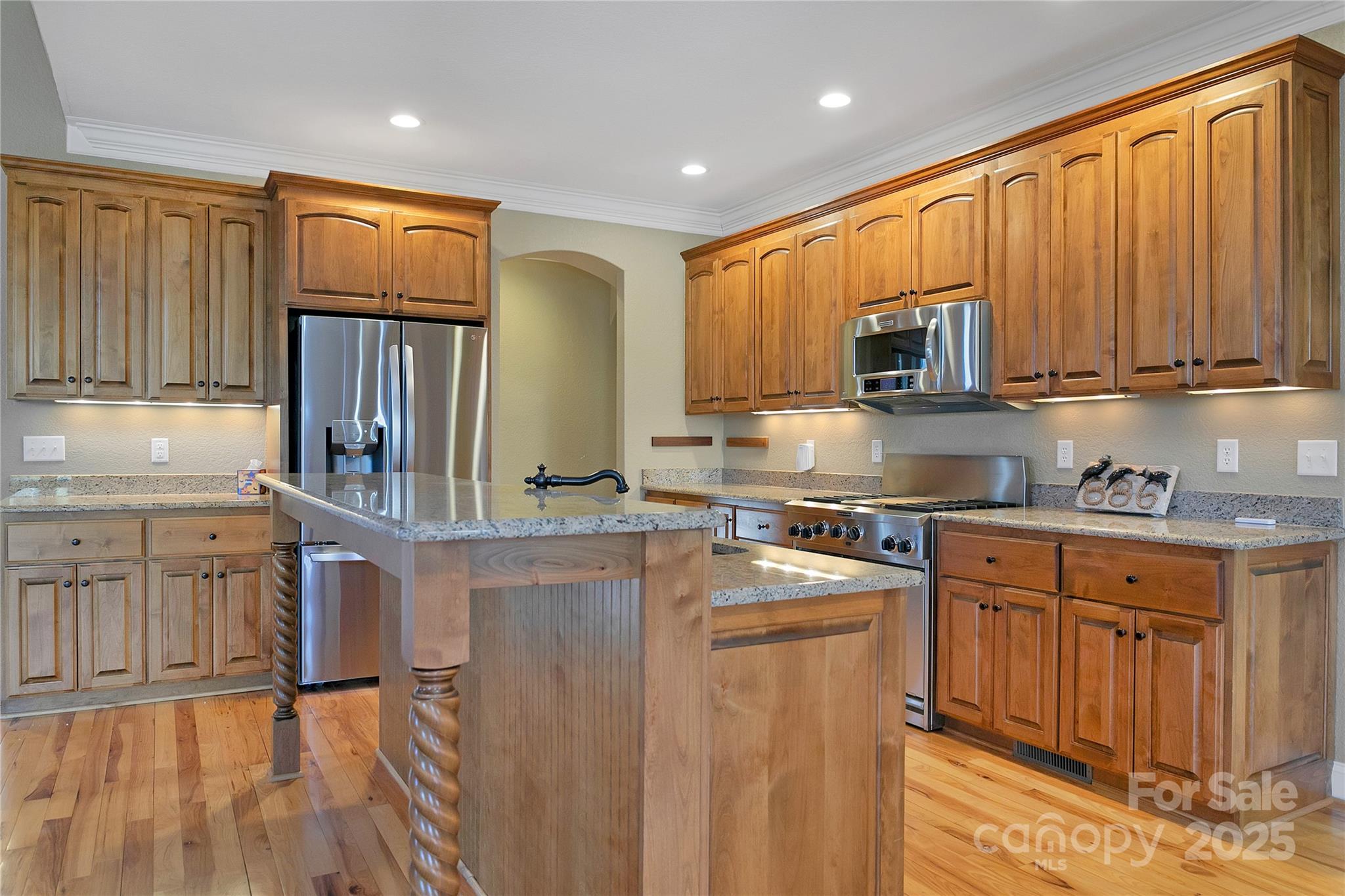 Brevard, North Carolina, 28712, United States, 4 Bedrooms Bedrooms, ,4 BathroomsBathrooms,Residential,Active,2006978