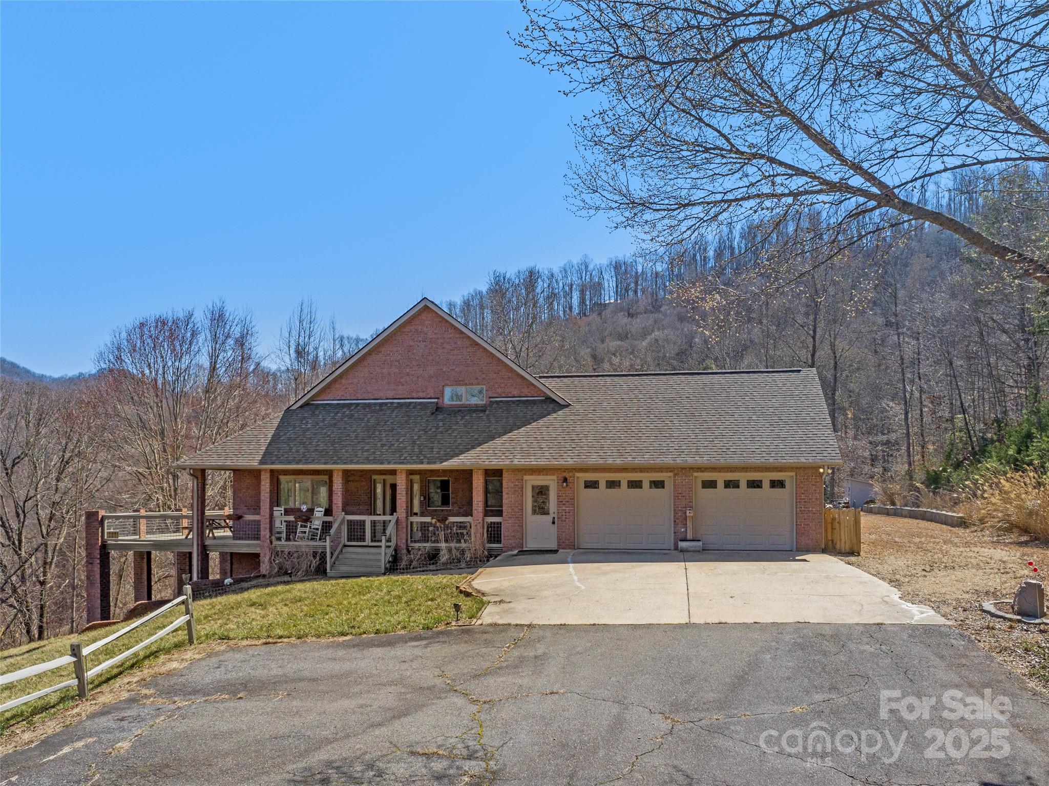 Barnardsville, North Carolina, 28709, United States, ,4 BathroomsBathrooms,Residential,Active,1770043