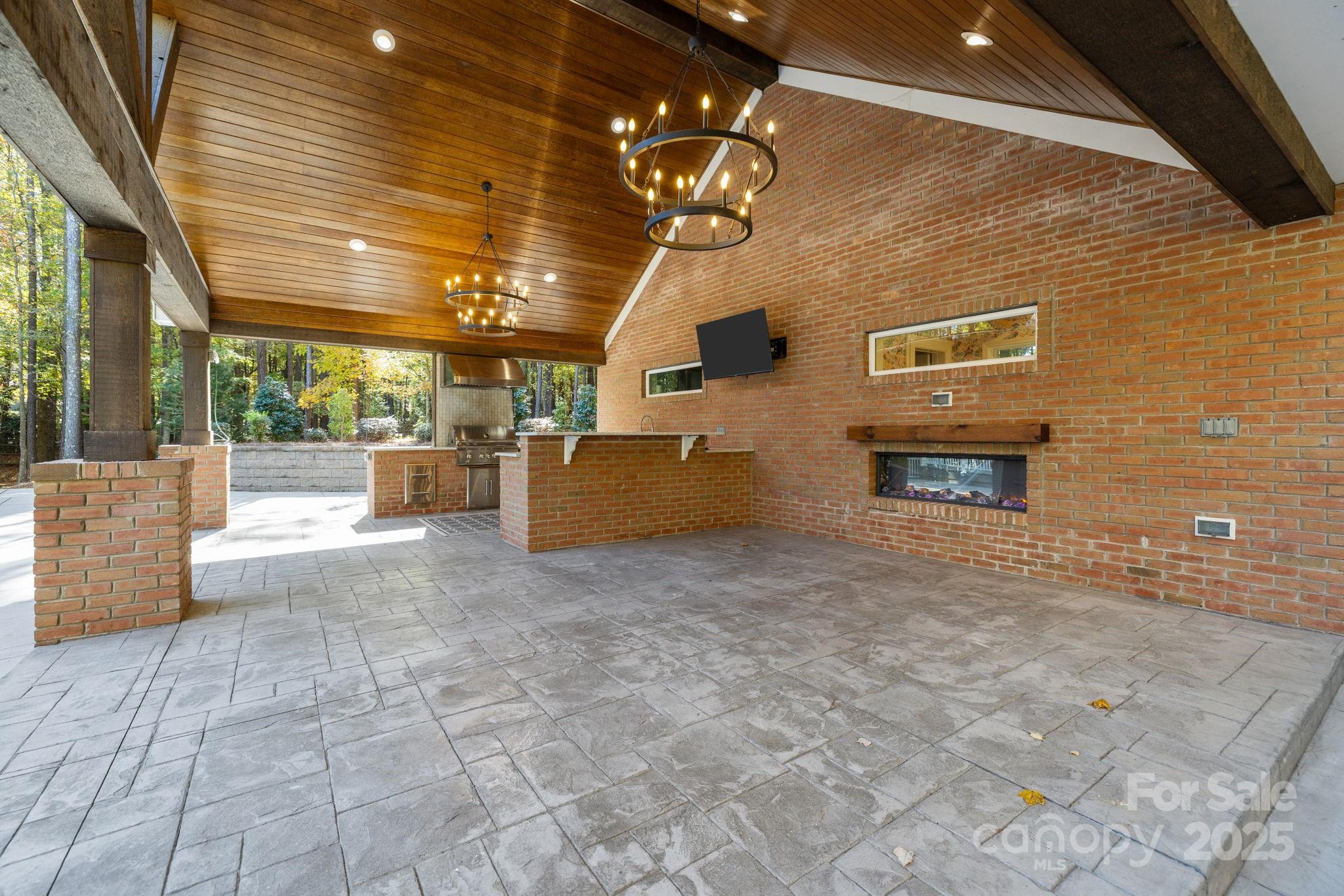 Waxhaw, North Carolina, 28173, United States, 4 Bedrooms Bedrooms, ,5 BathroomsBathrooms,Residential,Active,1986889