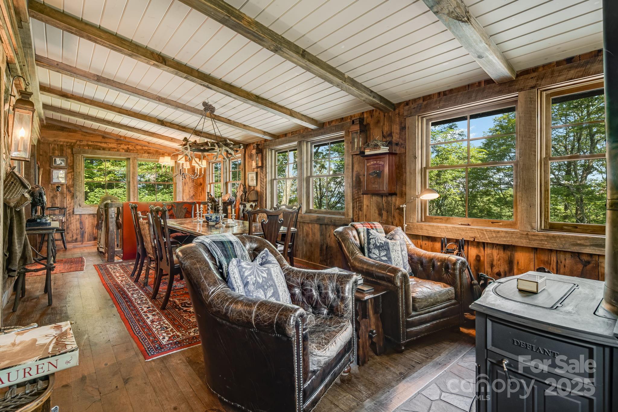 Mars Hill, North Carolina, 28754, United States, 3 Bedrooms Bedrooms, ,3 BathroomsBathrooms,Residential,Active,1900501