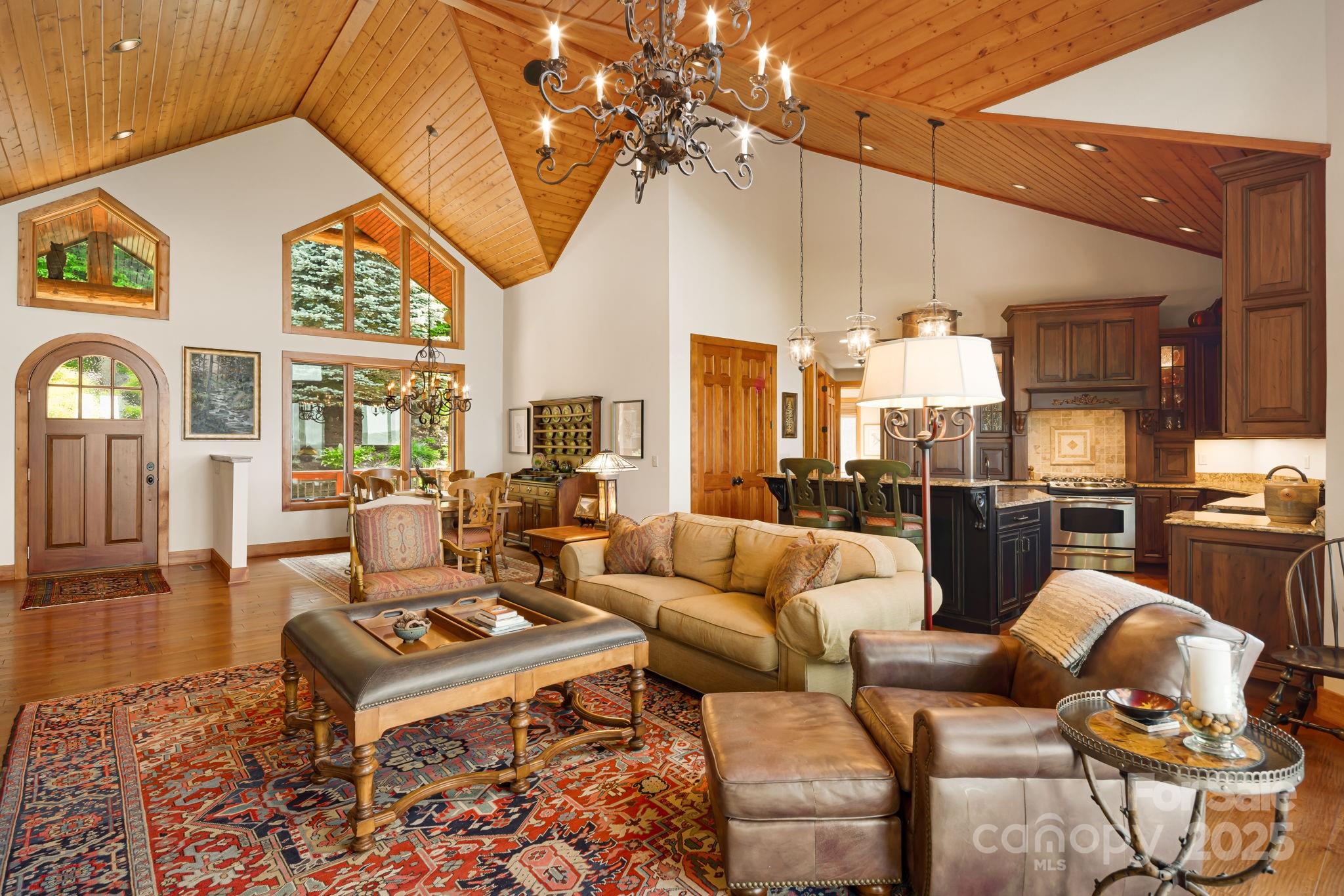 Mars Hill, North Carolina, 28754, United States, 4 Bedrooms Bedrooms, ,6 BathroomsBathrooms,Residential,Active,1996266