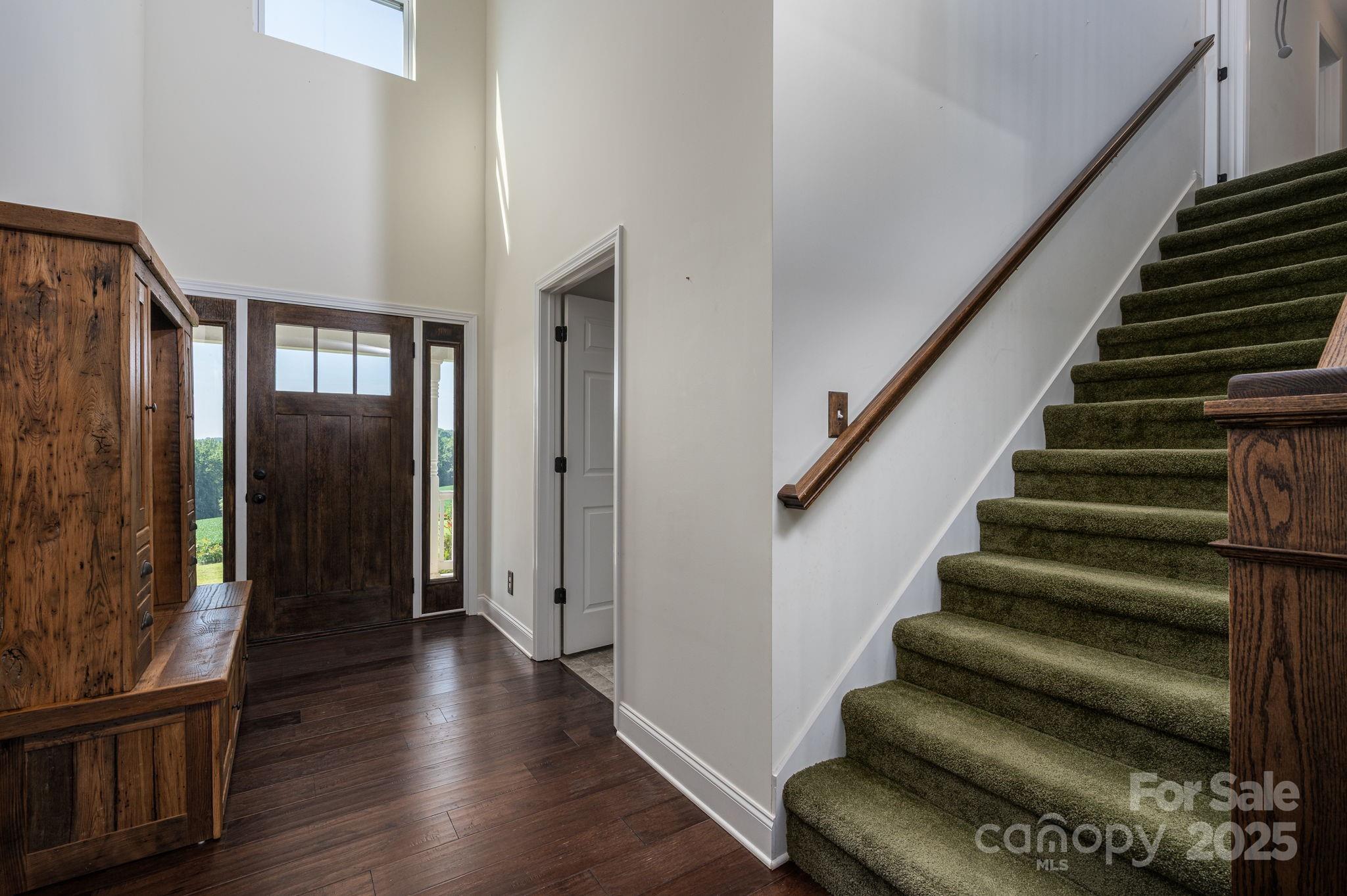 Vale, North Carolina, 28168, United States, 3 Bedrooms Bedrooms, ,4 BathroomsBathrooms,Residential,Active,1880021