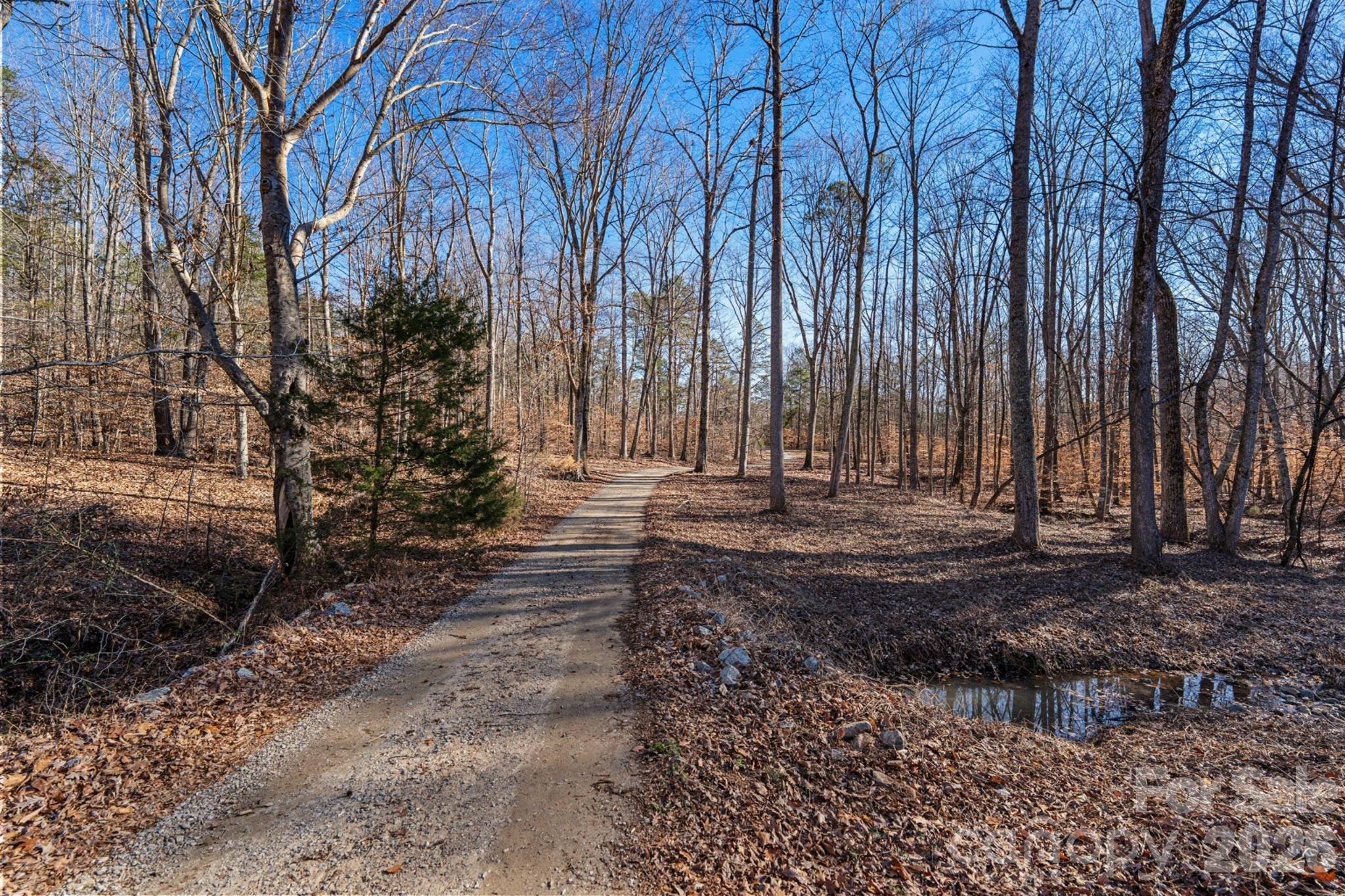 Davidson, North Carolina, 28036, United States, 5 Bedrooms Bedrooms, ,4 BathroomsBathrooms,Residential,Active,2011189