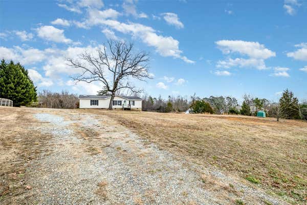 3559 NEW POTATO DR, KANNAPOLIS, NC 28083, photo 4 of 48