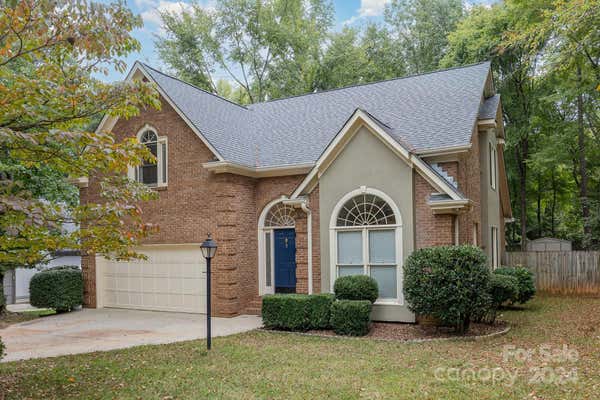 800 BRIGHTWOOD LN, MATTHEWS, NC 28105 - Image 1