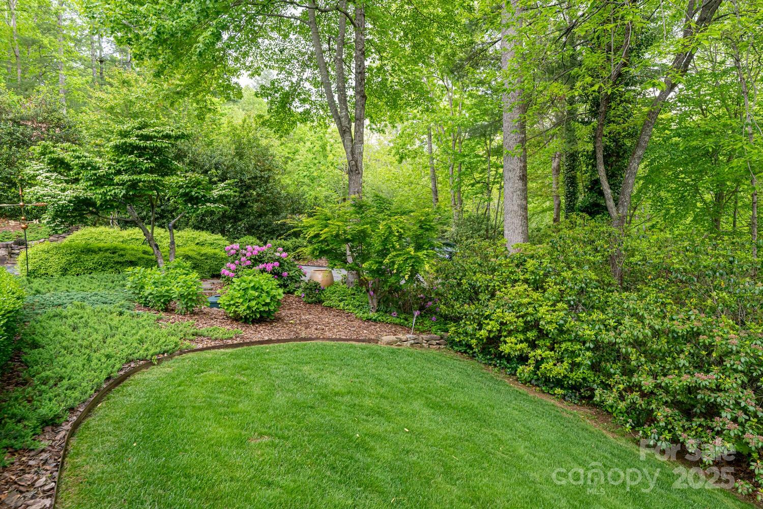 Arden, North Carolina, 28704, United States, 3 Bedrooms Bedrooms, ,3 BathroomsBathrooms,Residential,Active,1953399