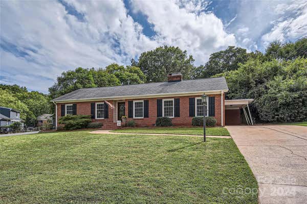 916 FAIRBANKS RD, CHARLOTTE, NC 28210, photo 2 of 25