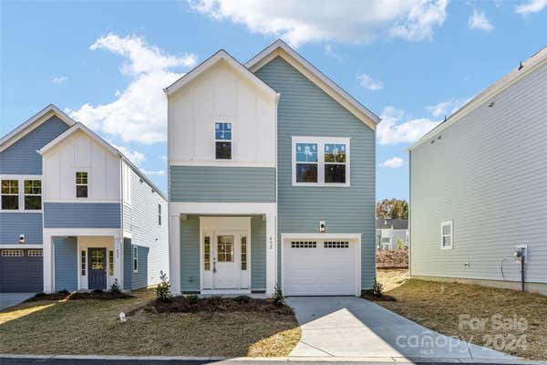 432 KINGSWAY CIR, CHARLOTTE, NC 28214 - Image 1