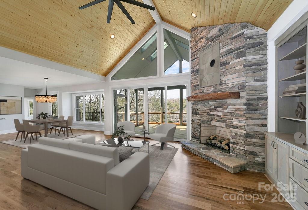 Brevard, North Carolina, 28712, United States, 4 Bedrooms Bedrooms, ,3 BathroomsBathrooms,Residential,Active,1997608