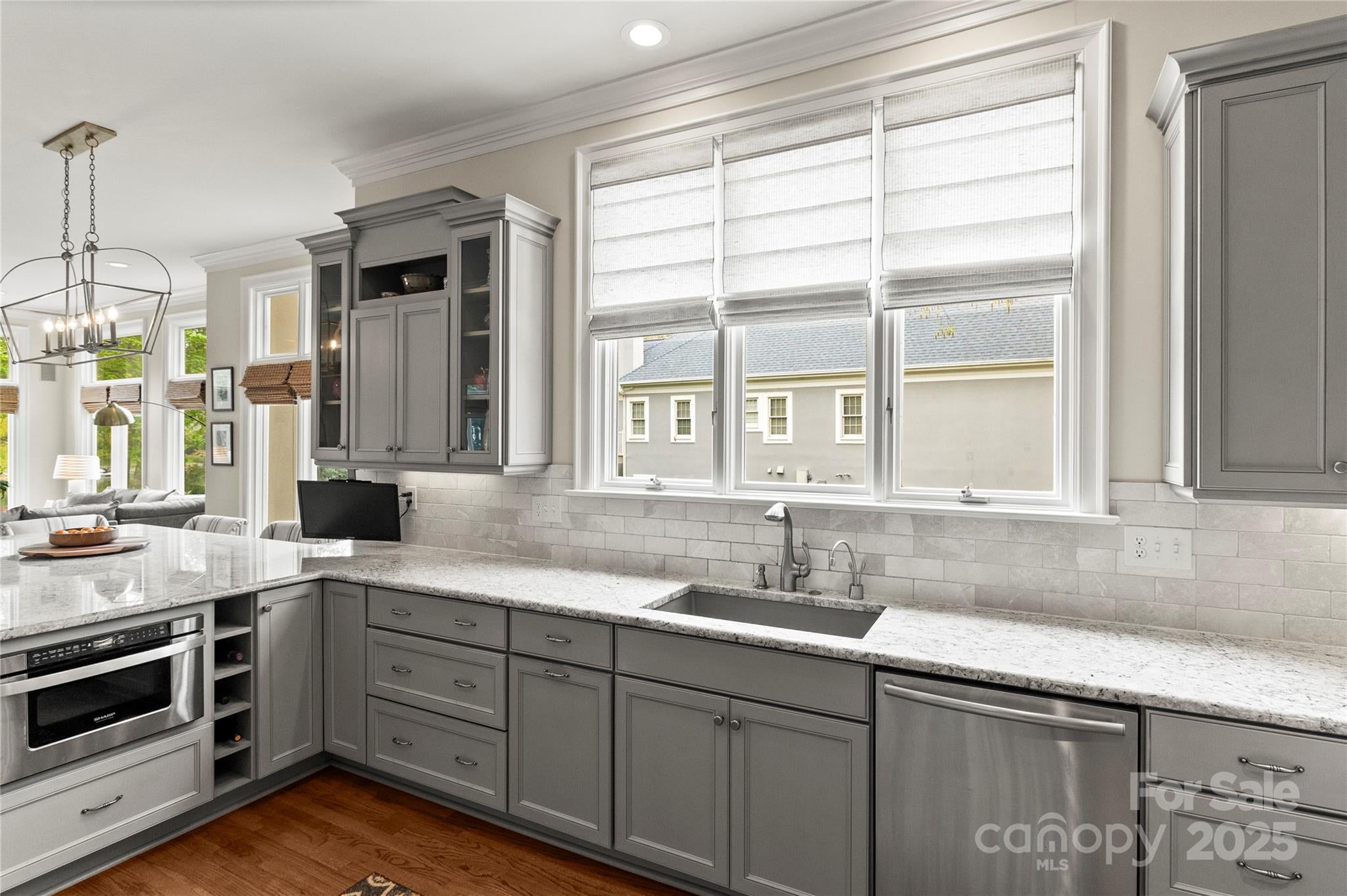 Cornelius, North Carolina, 28031, United States, 4 Bedrooms Bedrooms, ,7 BathroomsBathrooms,Residential,Active,1762837