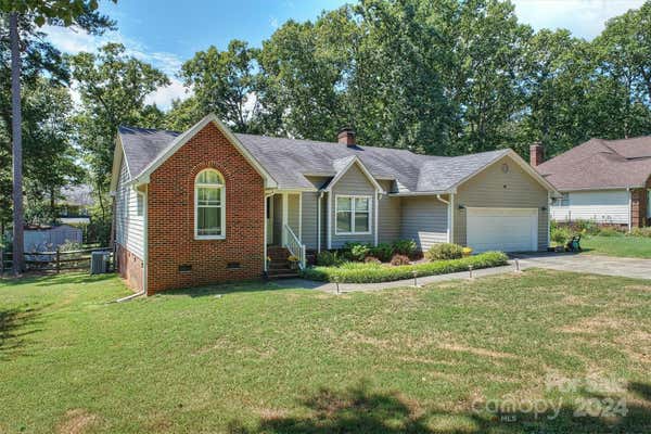 4035 CYPRUS CT, INDIAN TRAIL, NC 28079, photo 4 of 47