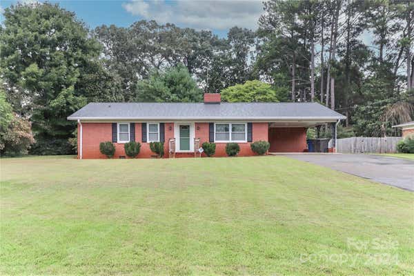 822 FERNDALE DR, STATESVILLE, NC 28677 - Image 1