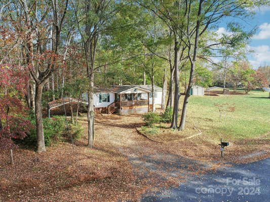 710 LAKEDALE DR, CLOVER, SC 29710 - Image 1