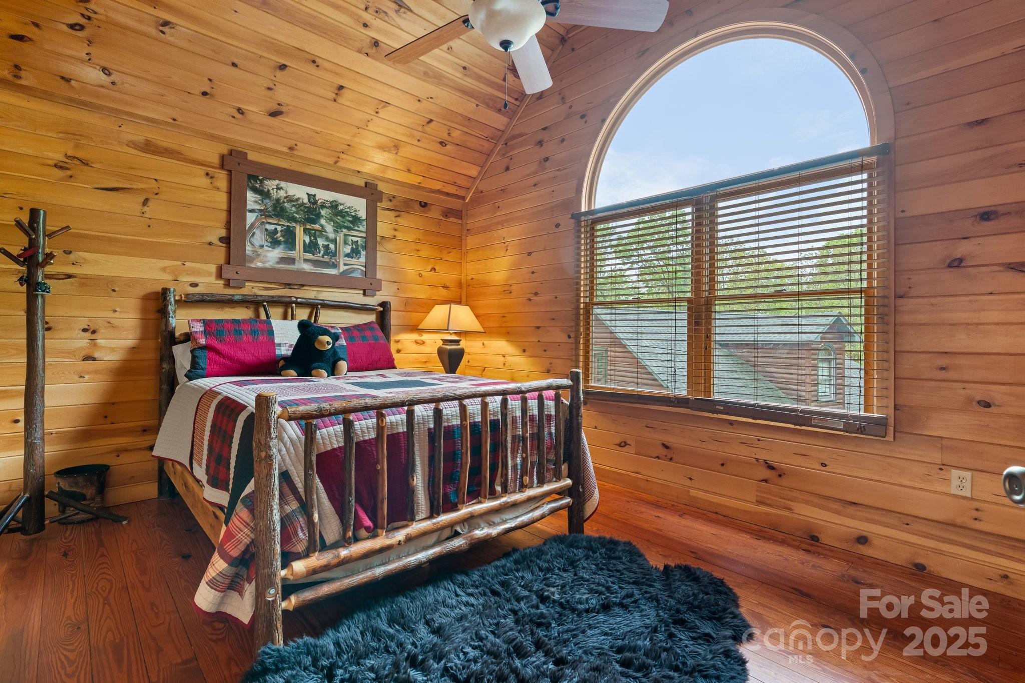 Marion, North Carolina, 28752, United States, 7 Bedrooms Bedrooms, ,5 BathroomsBathrooms,Residential,Active,1953022