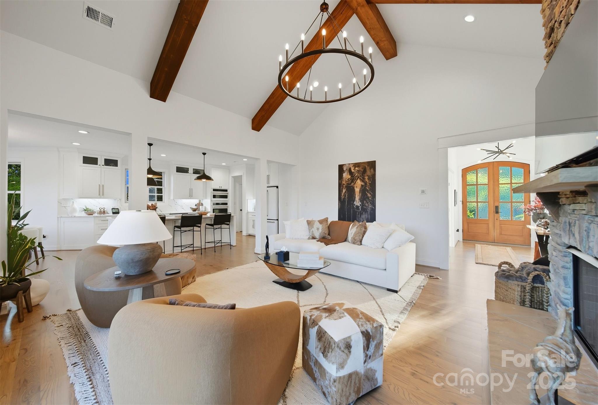 Hickory, North Carolina, 28601, United States, 3 Bedrooms Bedrooms, ,4 BathroomsBathrooms,Residential,Active,1942390