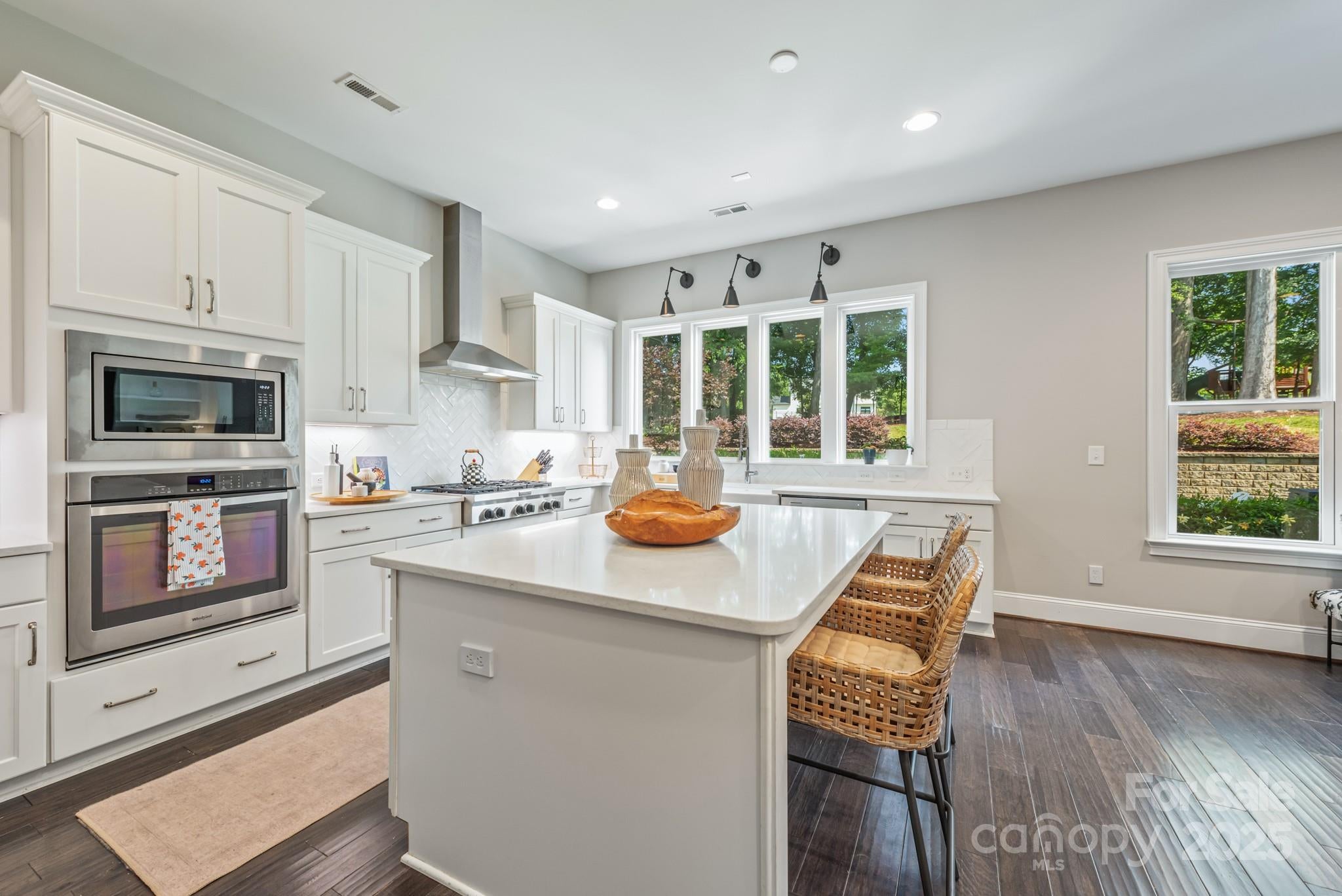 Belmont, North Carolina, 28012, United States, 4 Bedrooms Bedrooms, ,4 BathroomsBathrooms,Residential,Active,1852772