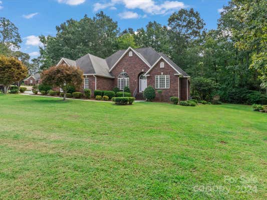 3238 MEADOW RUE LN, STATESVILLE, NC 28625 - Image 1