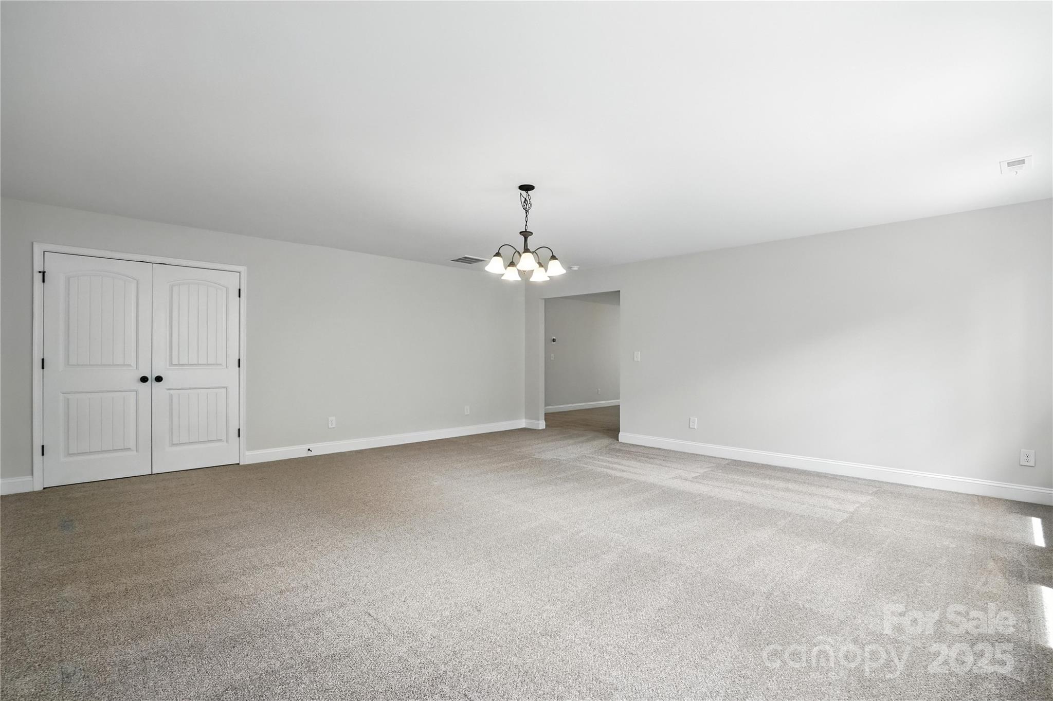 Huntersville, North Carolina, 28078, United States, 4 Bedrooms Bedrooms, ,4 BathroomsBathrooms,Residential,Active,1914595