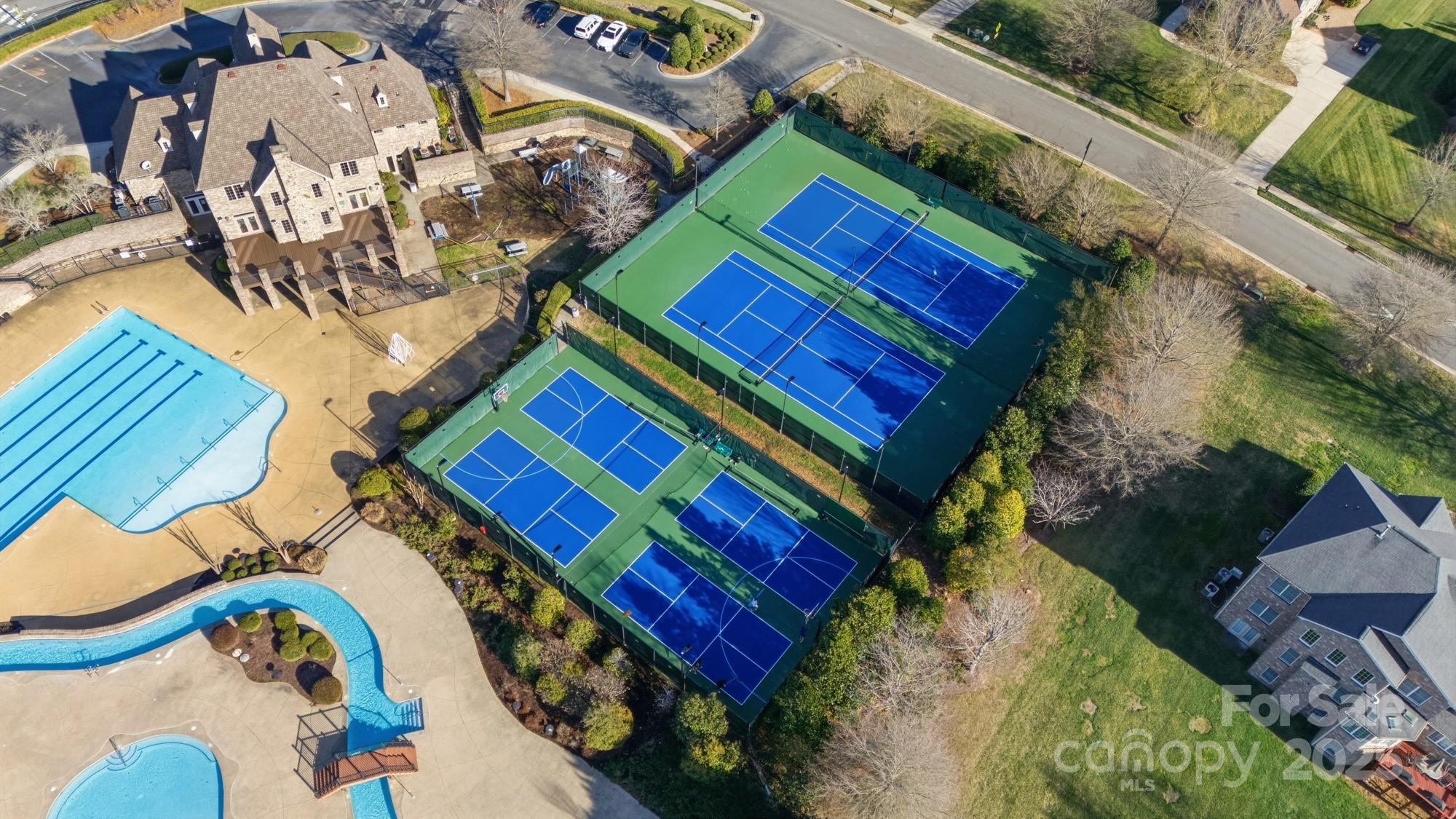 Waxhaw, North Carolina, 28173, United States, 5 Bedrooms Bedrooms, ,4 BathroomsBathrooms,Residential,Active,2007279