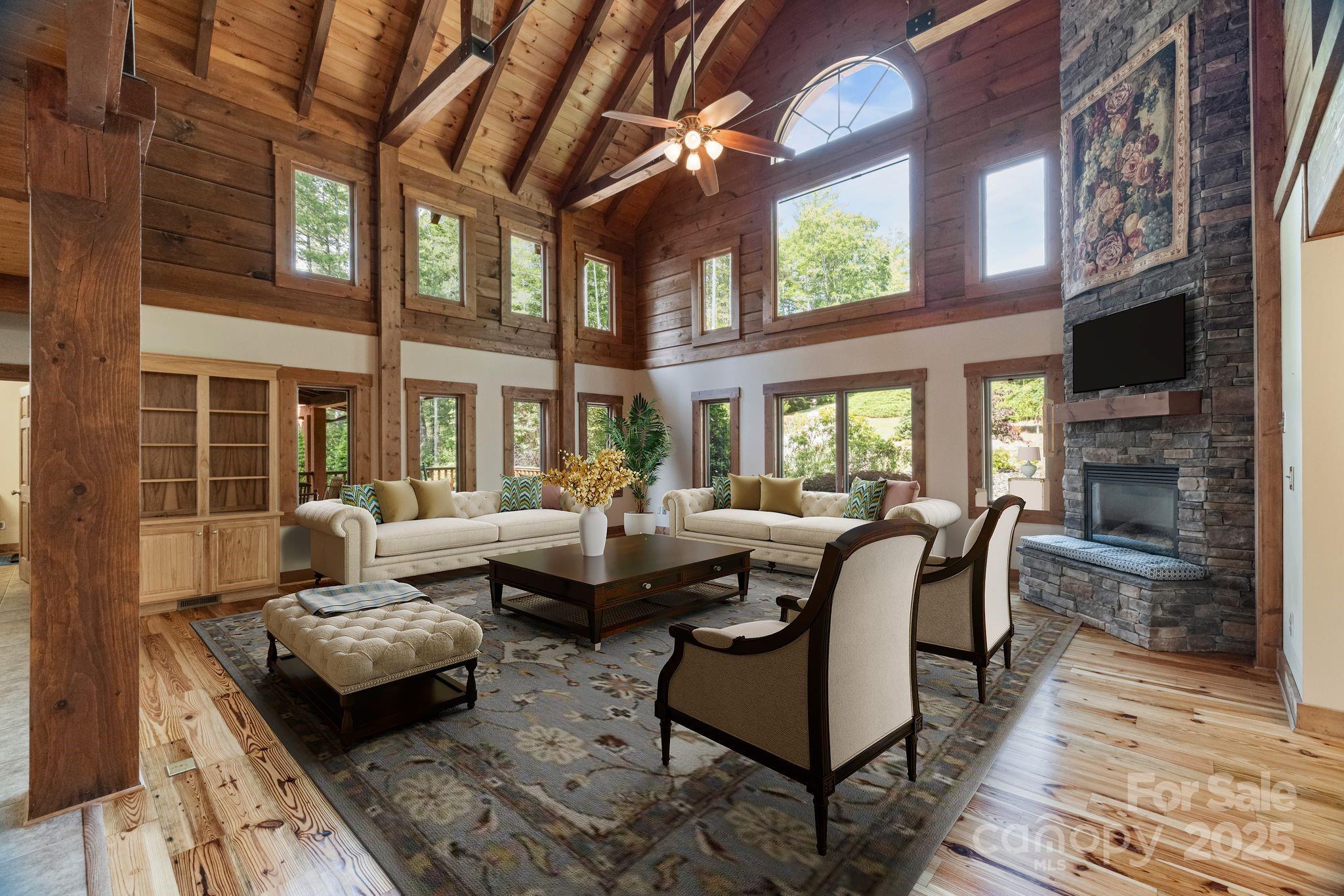 Lenoir, North Carolina, 28645, United States, ,5 BathroomsBathrooms,Residential,Active,1843925