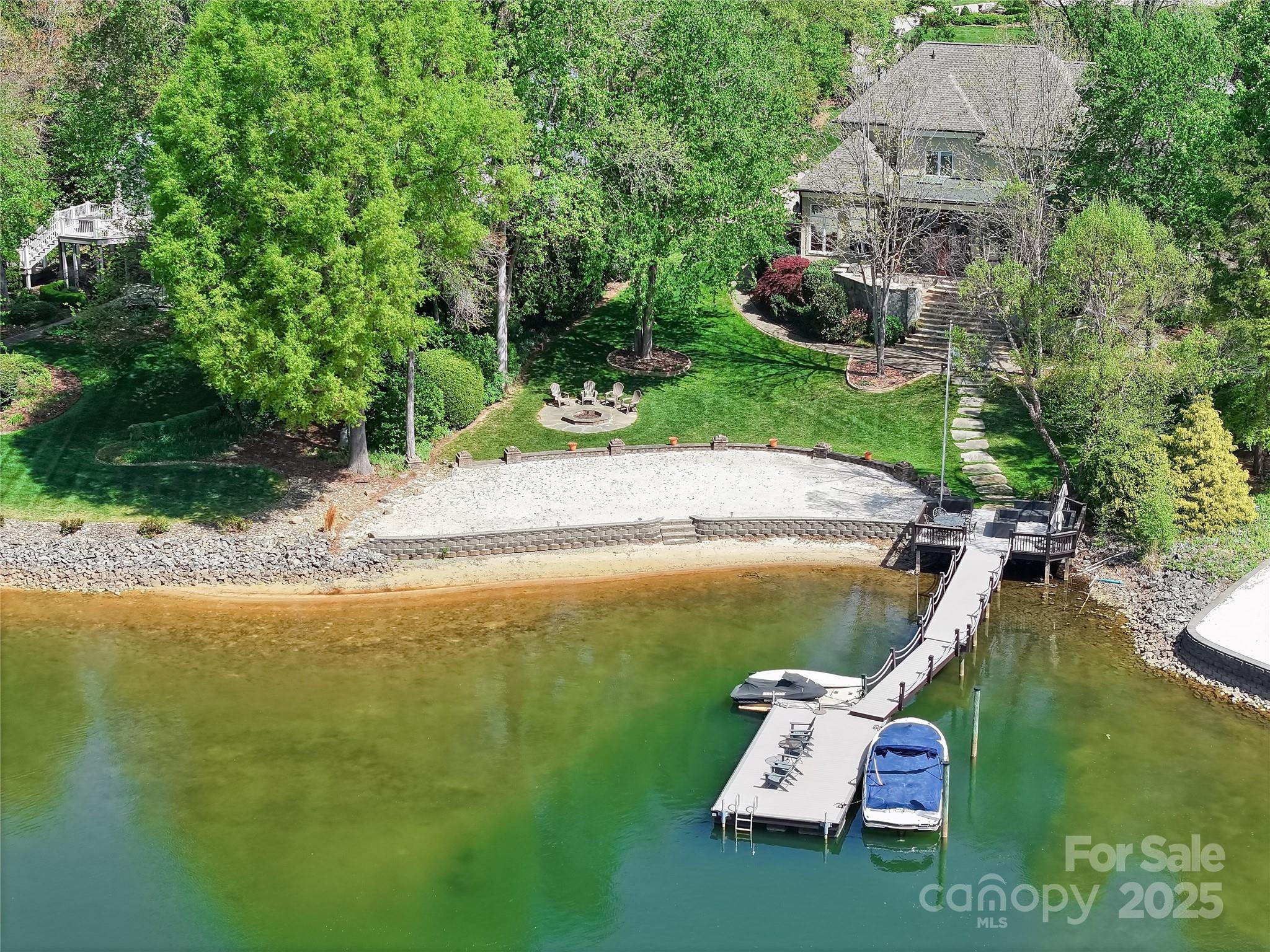 Cornelius, North Carolina, 28031, United States, 4 Bedrooms Bedrooms, ,7 BathroomsBathrooms,Residential,Active,1762837