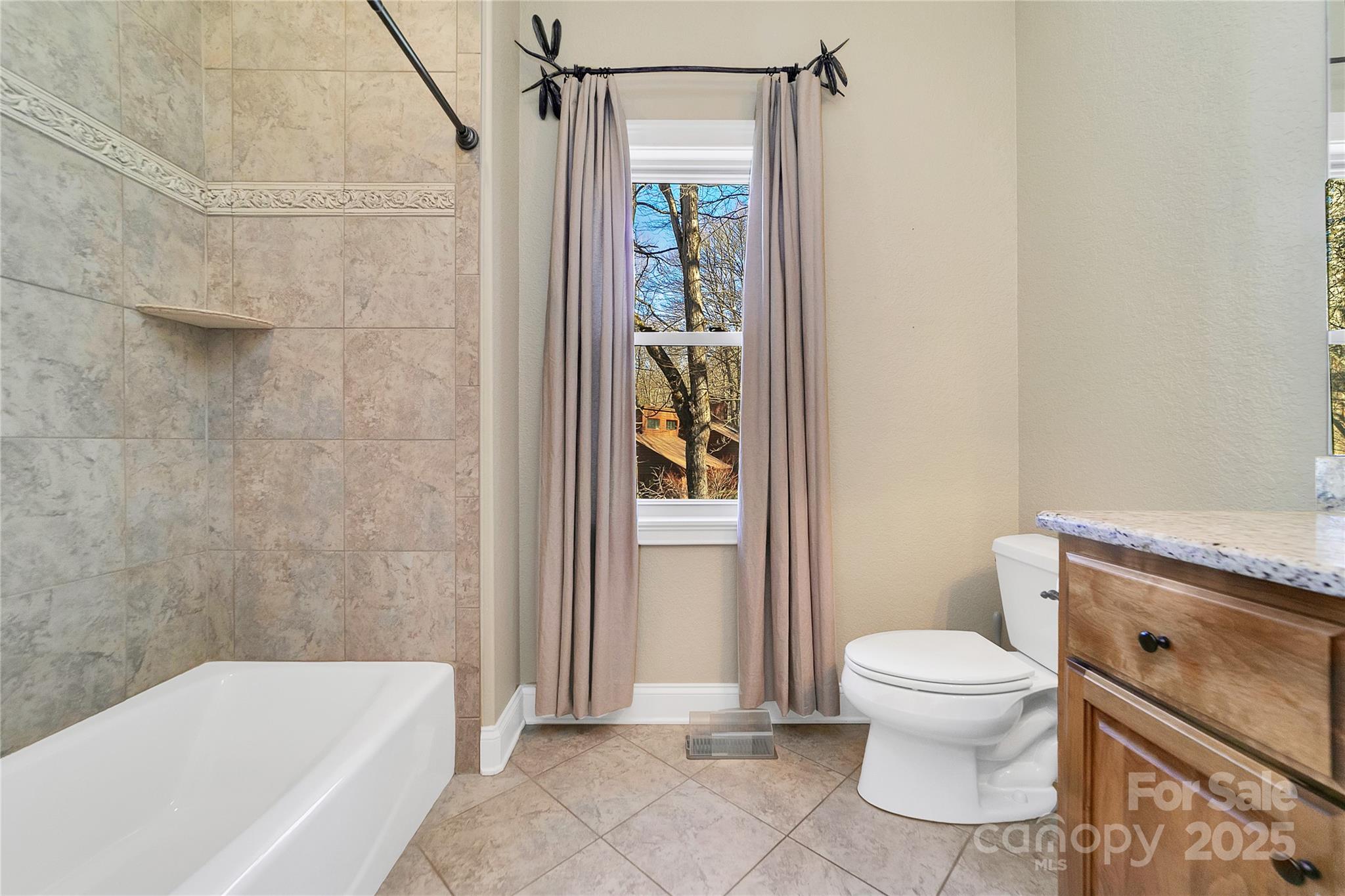 Brevard, North Carolina, 28712, United States, 4 Bedrooms Bedrooms, ,4 BathroomsBathrooms,Residential,Active,2006978